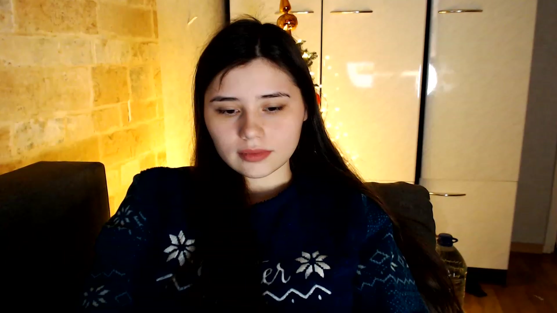 Gallery image thumbnail from Moon_light23's myfreecams stream on, 01/16/2023, 20:03 image 12 of 20