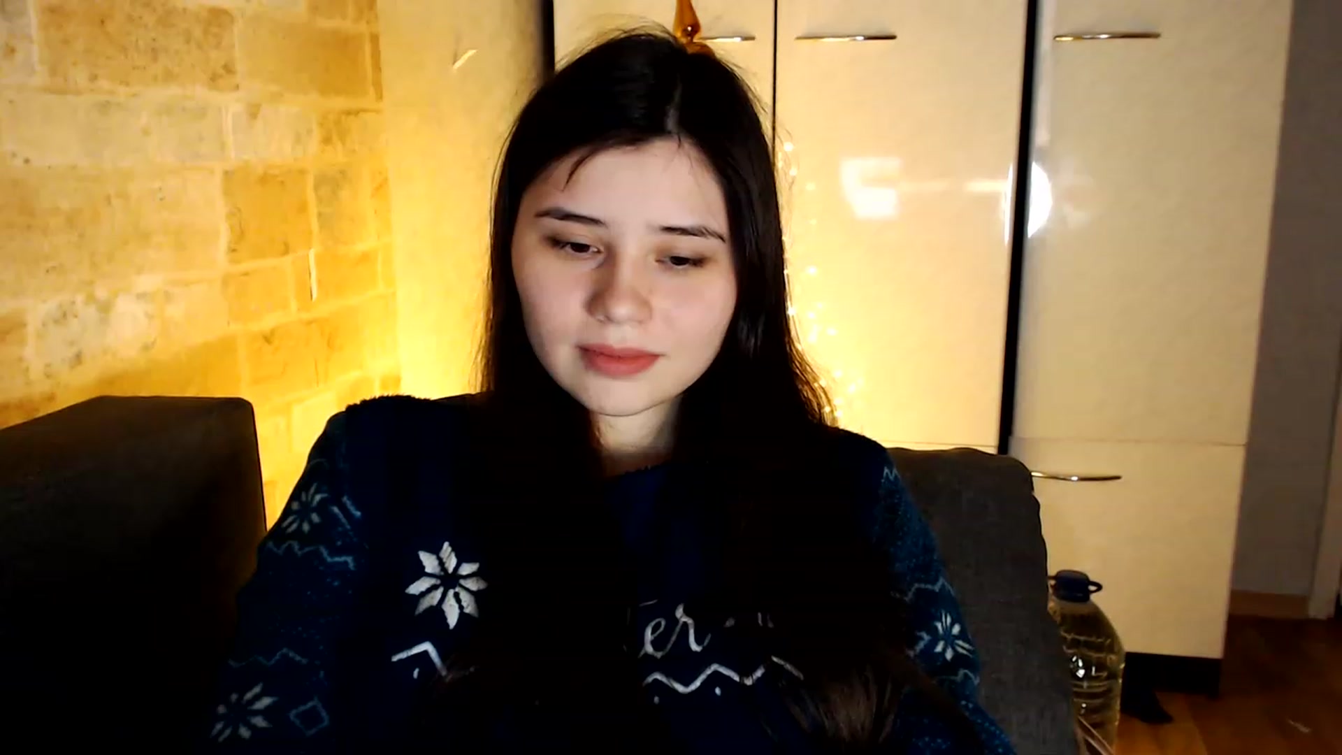 Gallery image thumbnail from Moon_light23's myfreecams stream on, 01/16/2023, 20:03 image 4 of 20