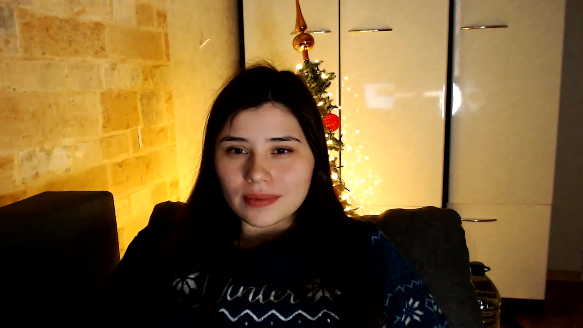 Gallery image thumbnail from Moon_light23's myfreecams stream on, 01/16/2023, 21:41 image 8 of 20