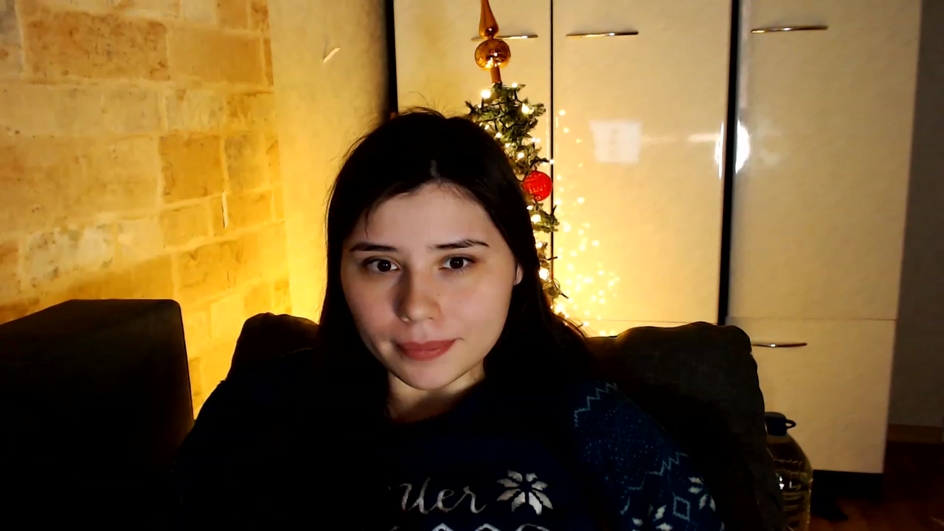 Gallery image thumbnail from Moon_light23's myfreecams stream on, 01/16/2023, 21:41 image 14 of 20