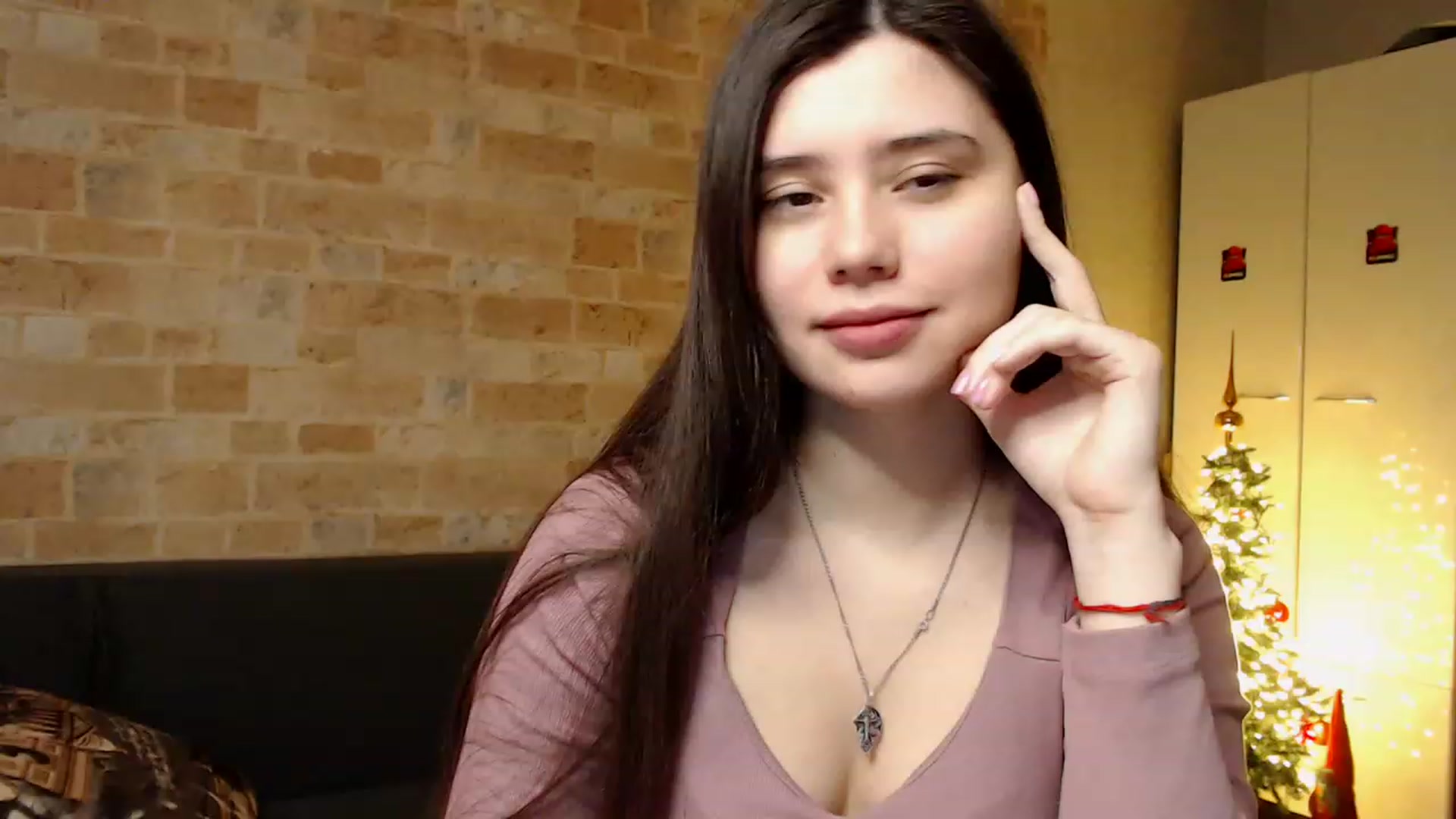 Gallery image thumbnail from Moon_light23's myfreecams stream on, 01/26/2023, 19:51 image 1 of 20