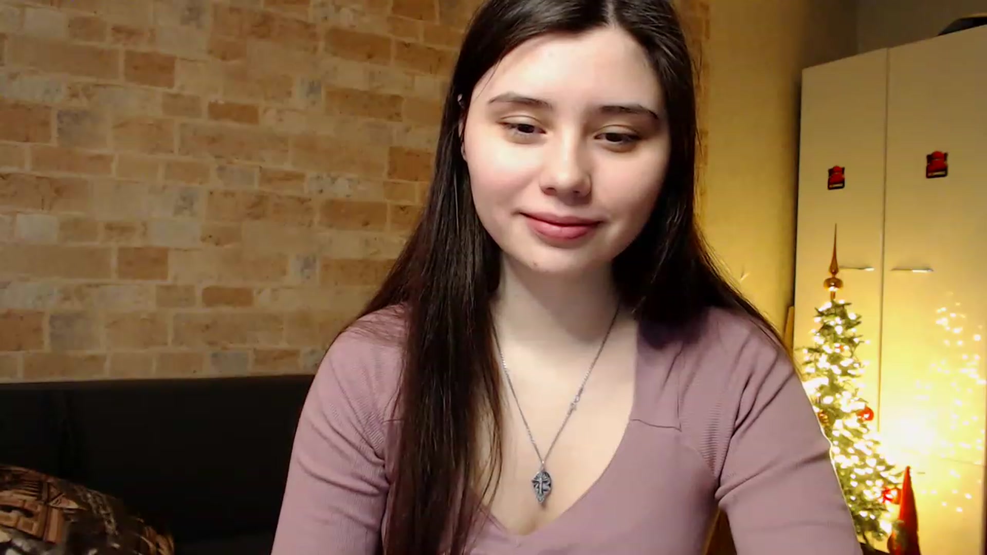 Gallery image thumbnail from Moon_light23's myfreecams stream on, 01/26/2023, 19:51 image 19 of 20