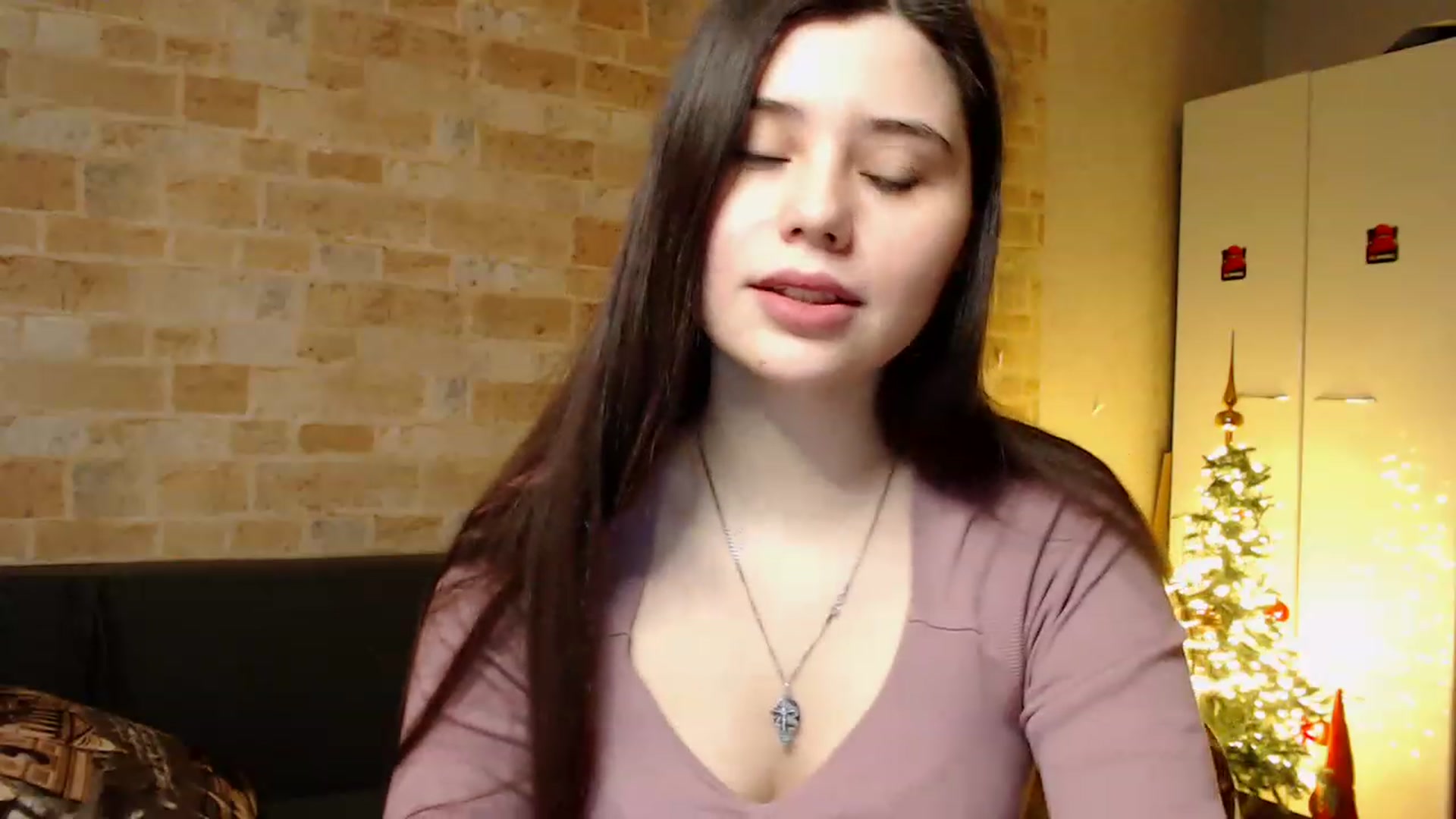 Gallery image thumbnail from Moon_light23's myfreecams stream on, 01/26/2023, 19:51 image 9 of 20