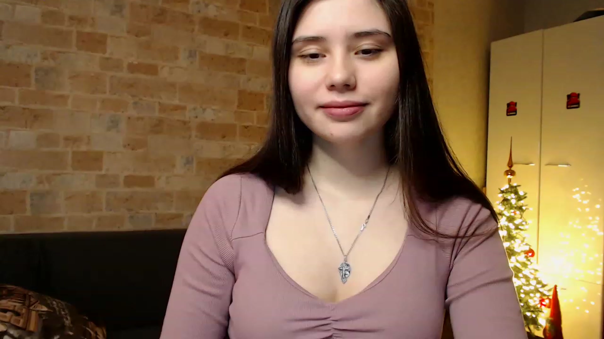 Gallery image thumbnail from Moon_light23's myfreecams stream on, 01/26/2023, 20:34 image 4 of 20