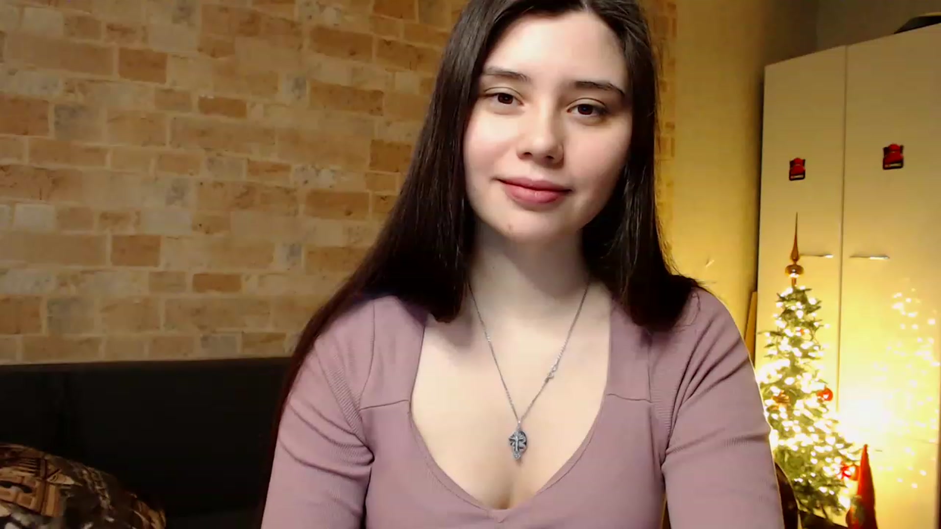 Gallery image thumbnail from Moon_light23's myfreecams stream on, 01/26/2023, 20:34 image 11 of 20