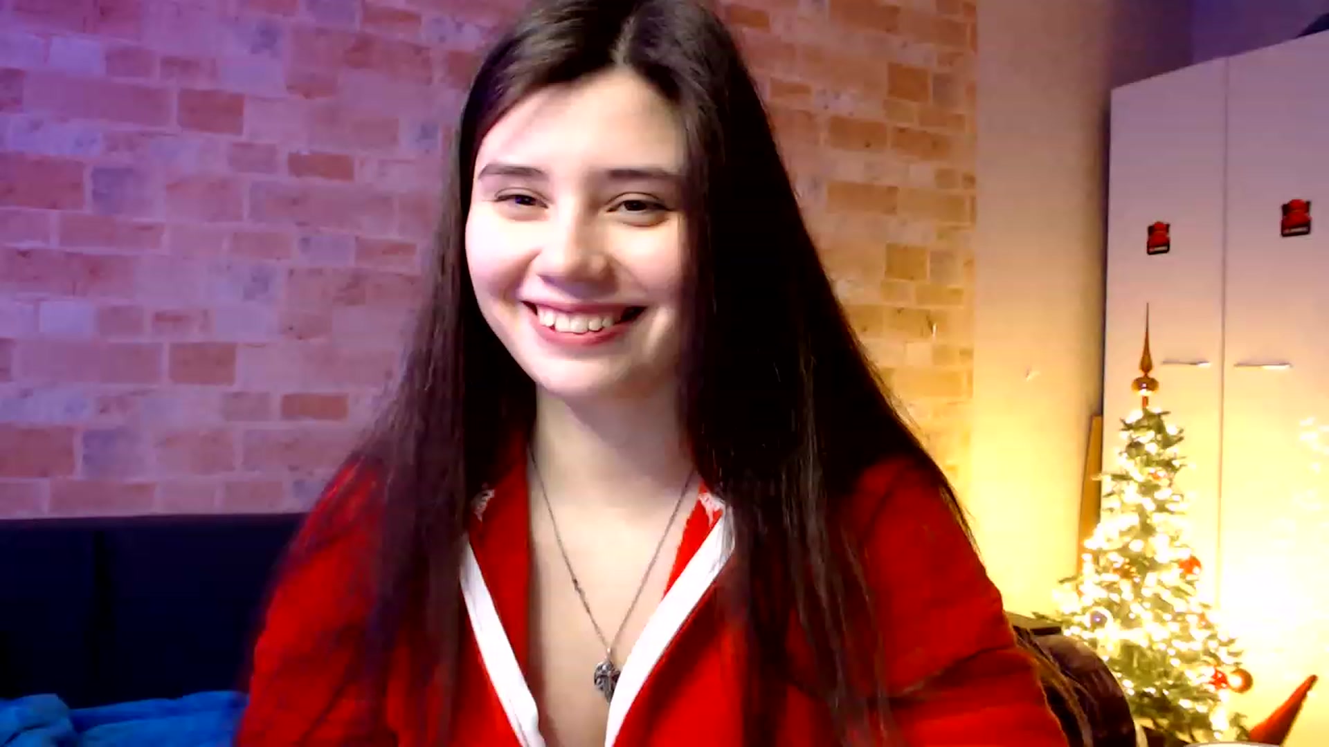 Gallery image thumbnail from Moon_light23's myfreecams stream on, 01/30/2023, 20:29 image 20 of 20