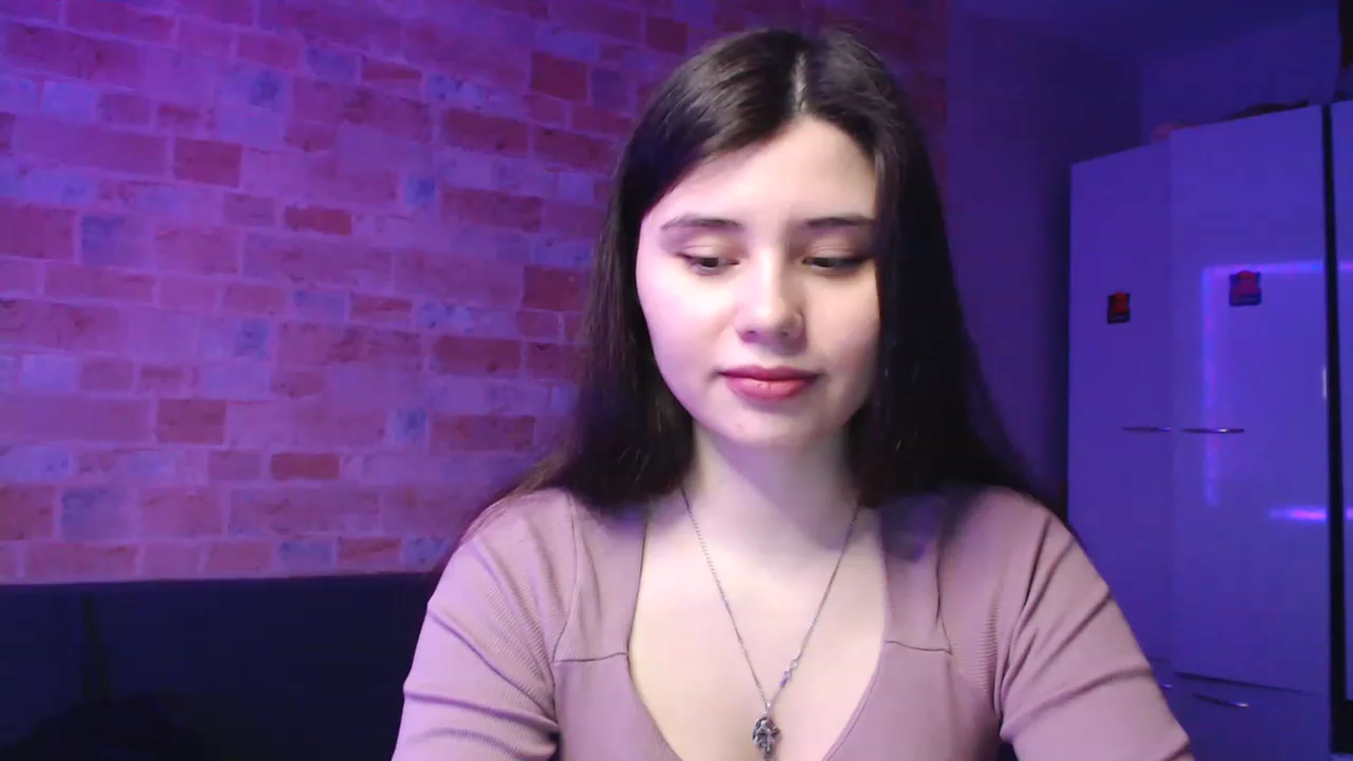 Gallery image thumbnail from Moon_light23's myfreecams stream on, 02/03/2023, 20:49 image 11 of 20