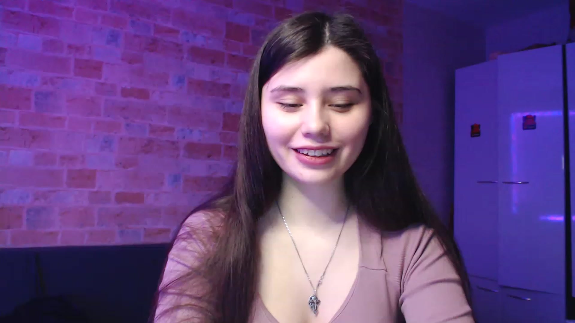 Gallery image thumbnail from Moon_light23's myfreecams stream on, 02/03/2023, 20:49 image 14 of 20