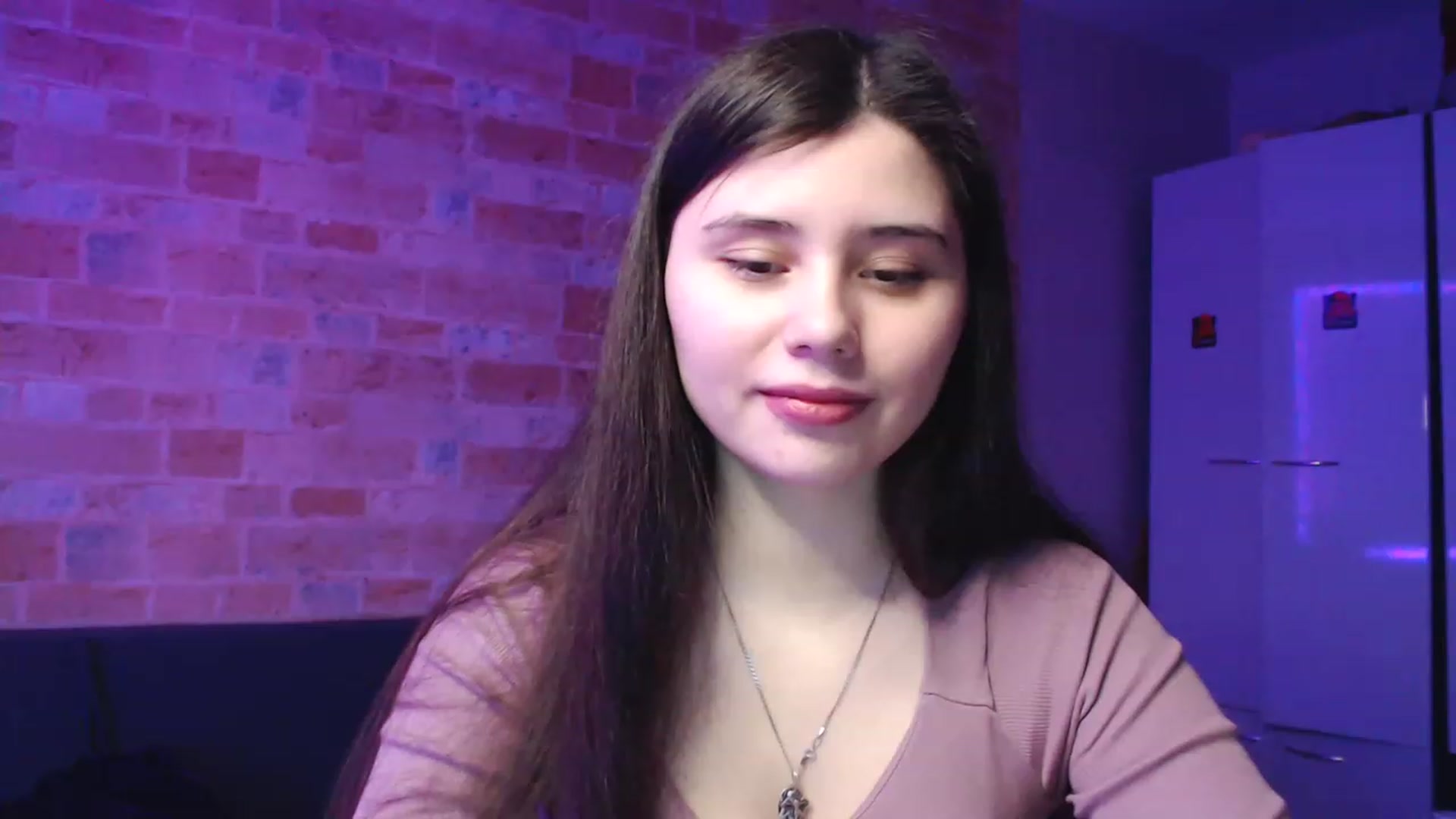 Gallery image thumbnail from Moon_light23's myfreecams stream on, 02/03/2023, 20:49 image 19 of 20