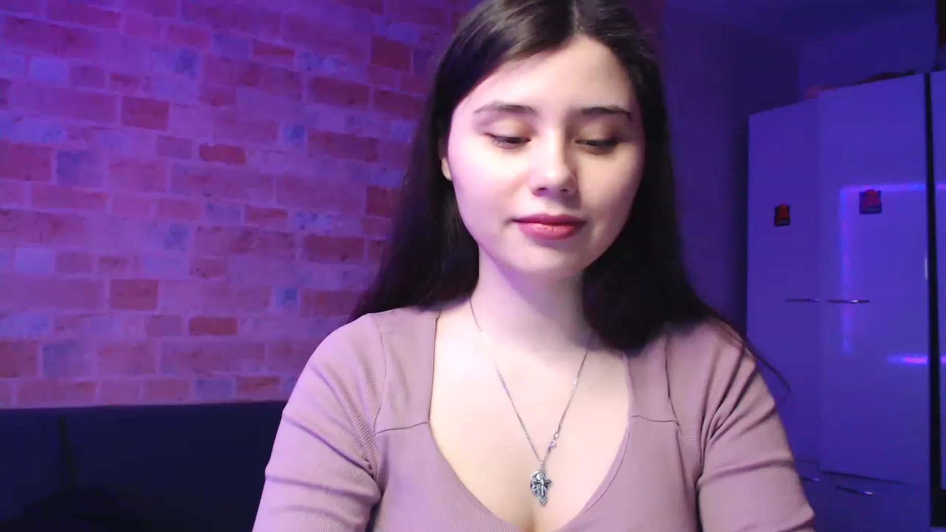 Gallery image thumbnail from Moon_light23's myfreecams stream on, 02/03/2023, 20:49 image 13 of 20