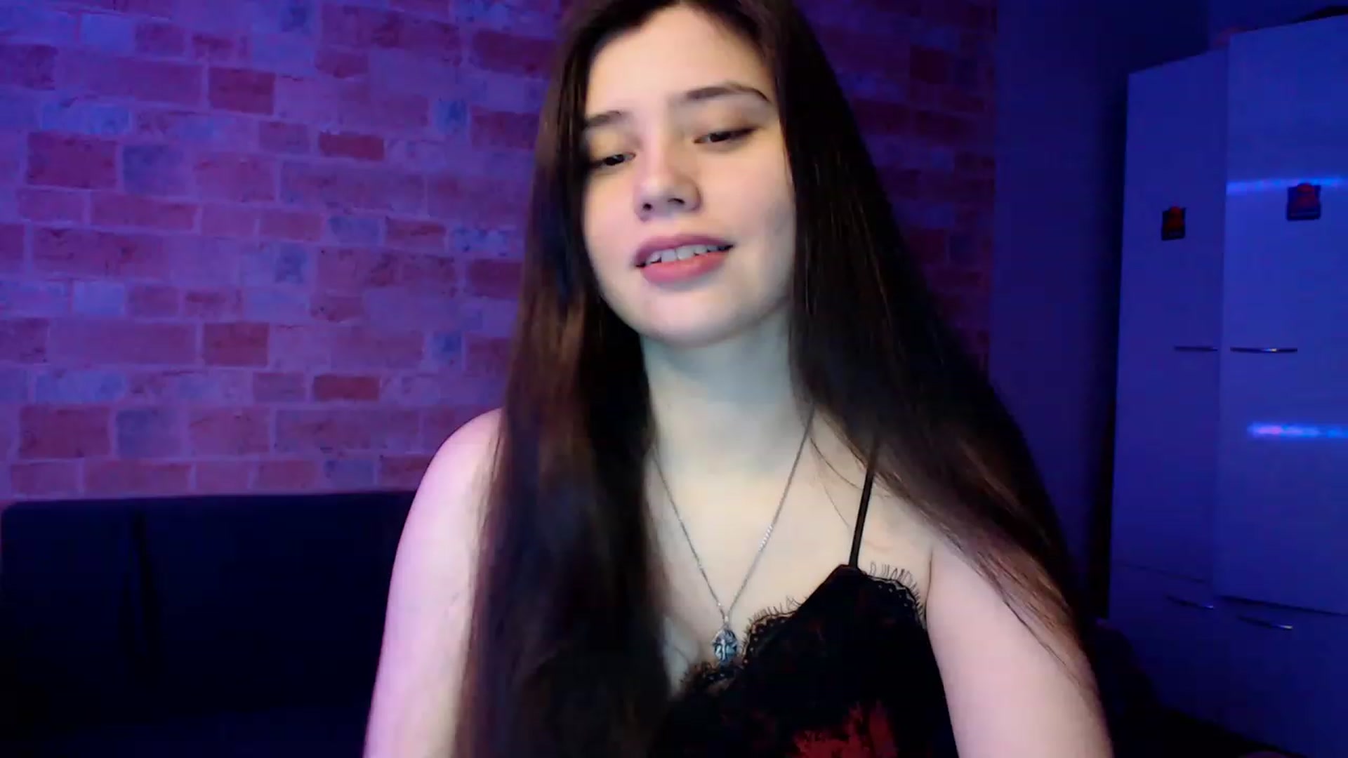 Gallery image thumbnail from Moon_light23's myfreecams stream on, 02/17/2023, 18:56 image 1 of 20