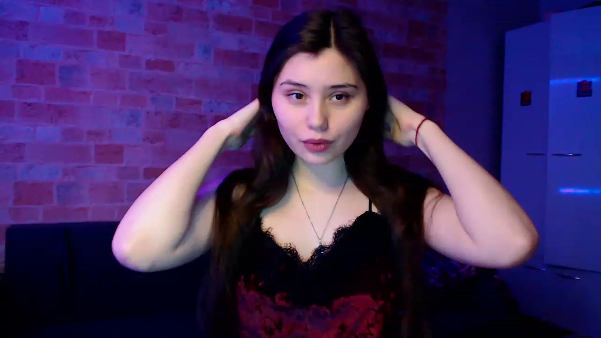 Gallery image thumbnail from Moon_light23's myfreecams stream on, 02/17/2023, 20:09 image 10 of 20
