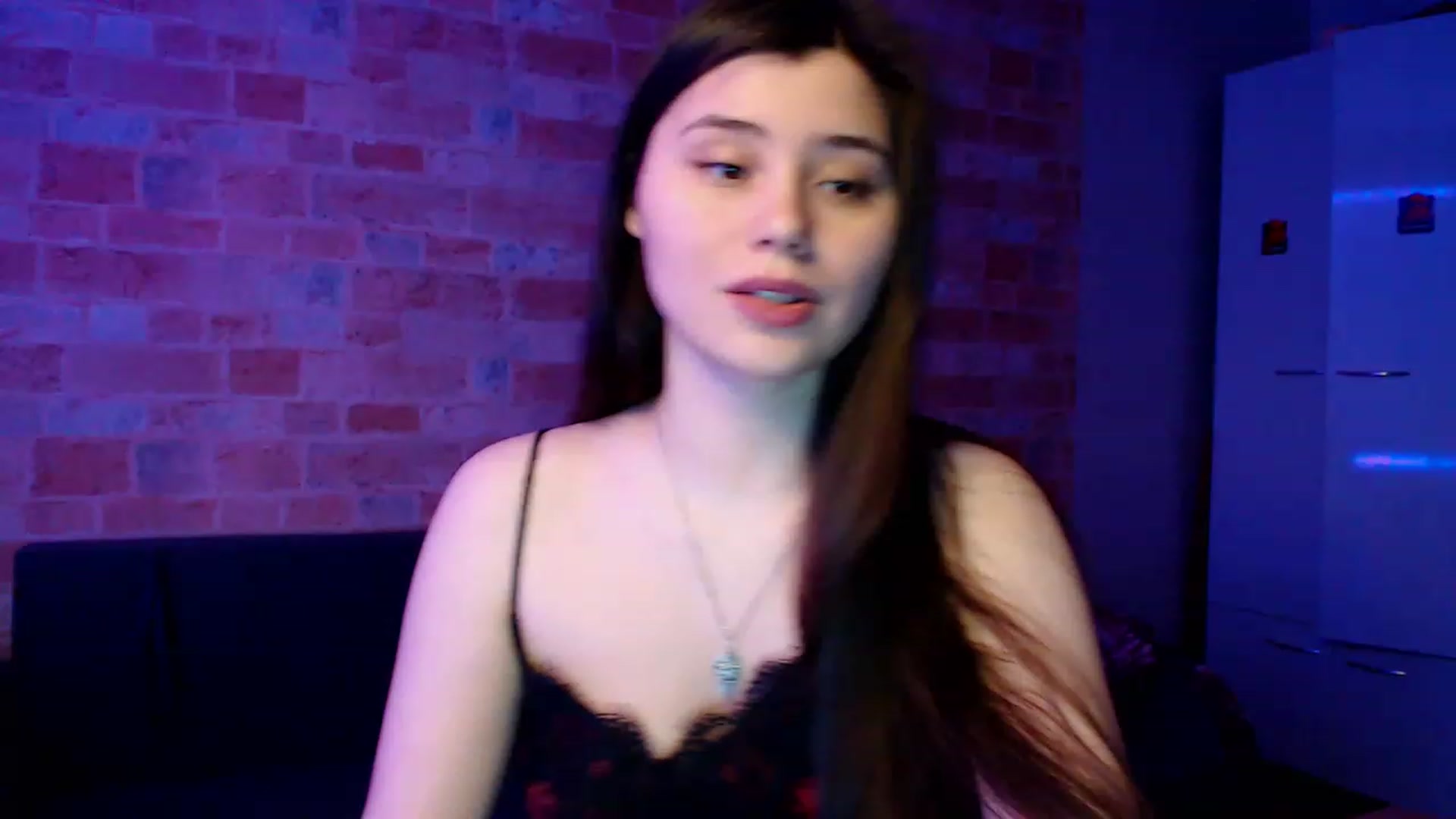 Gallery image thumbnail from Moon_light23's myfreecams stream on, 02/17/2023, 20:09 image 14 of 20