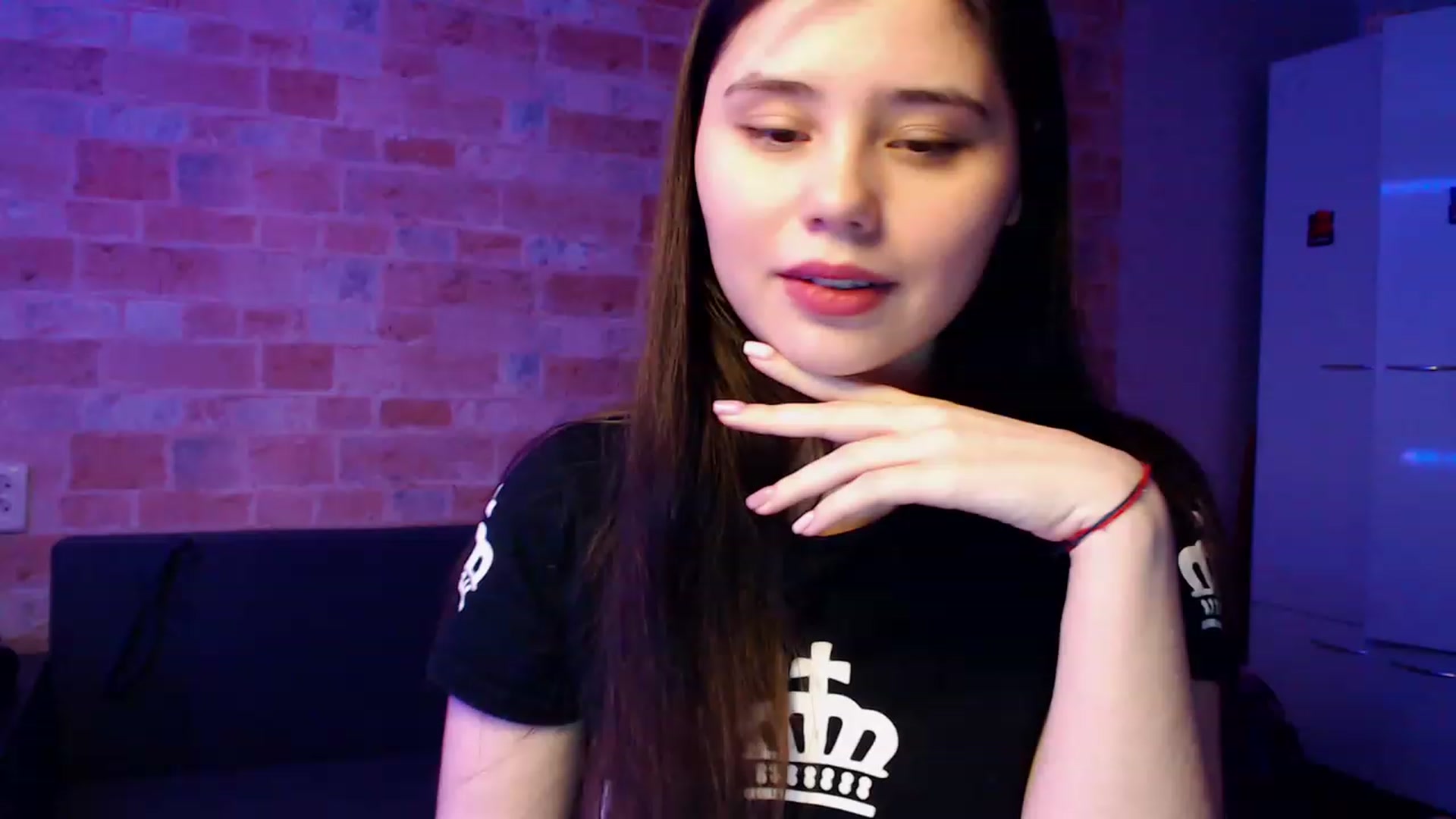 Gallery image thumbnail from Moon_light23's myfreecams stream on, 02/18/2023, 20:44 image 18 of 20