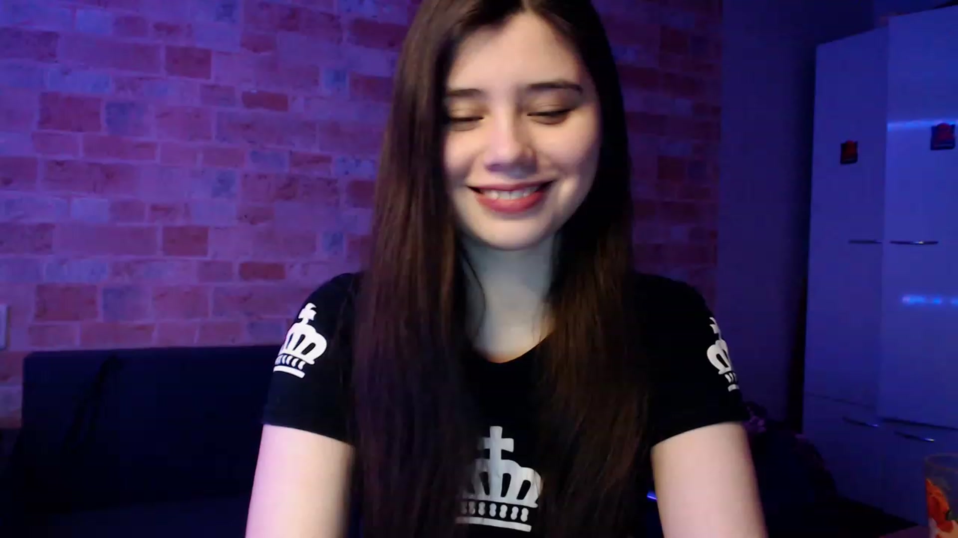 Gallery image thumbnail from Moon_light23's myfreecams stream on, 02/18/2023, 20:44 image 1 of 20