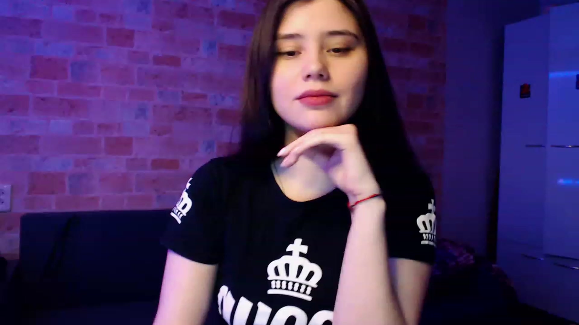 Gallery image thumbnail from Moon_light23's myfreecams stream on, 02/18/2023, 20:44 image 5 of 20
