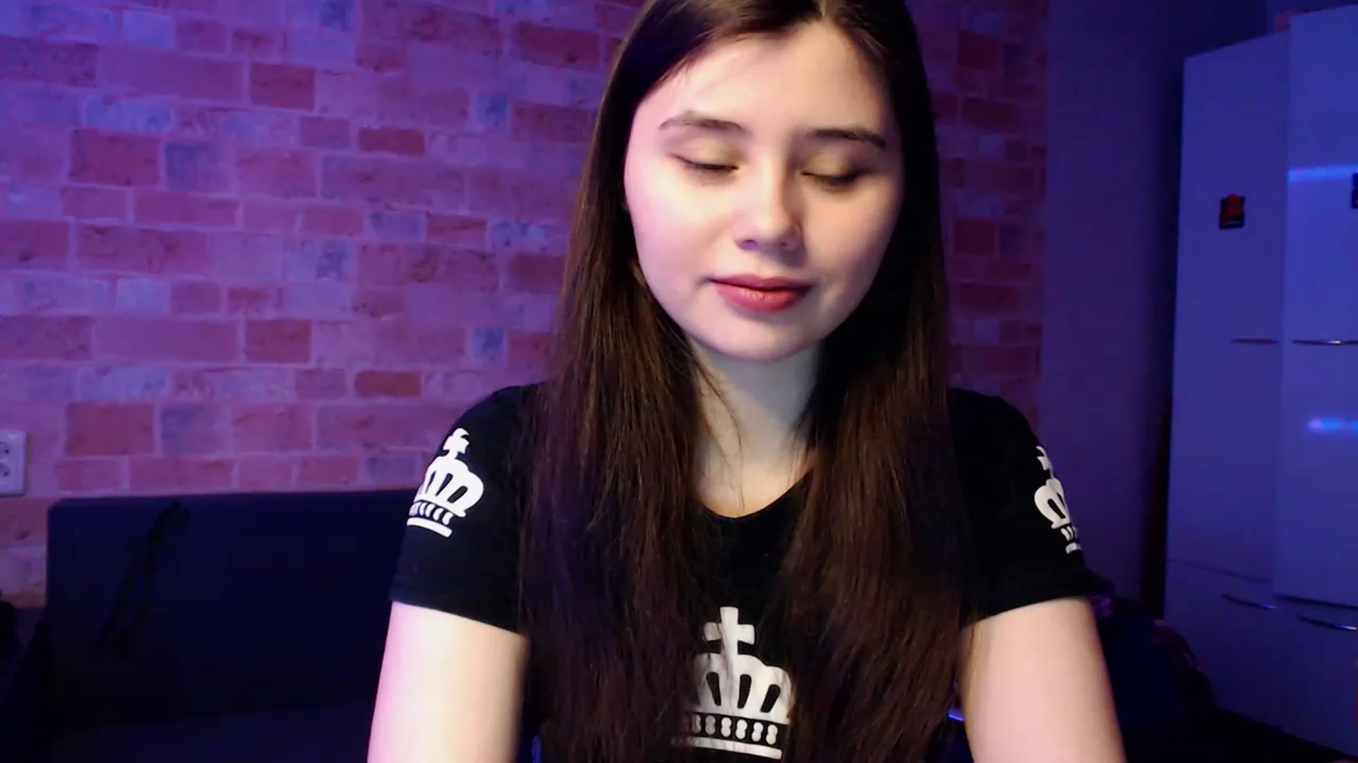 Gallery image thumbnail from Moon_light23's myfreecams stream on, 02/18/2023, 20:44 image 4 of 20