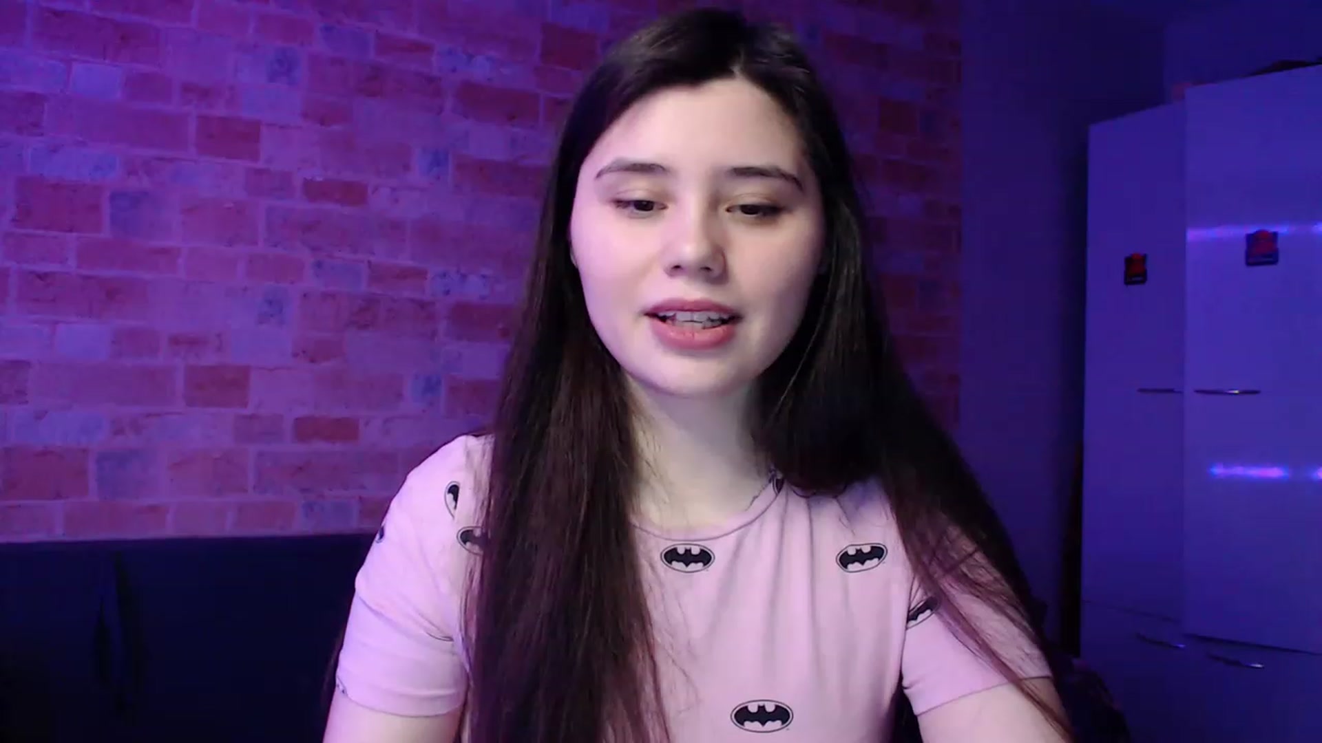 Gallery image thumbnail from Moon_light23's myfreecams stream on, 02/19/2023, 20:12 image 13 of 20