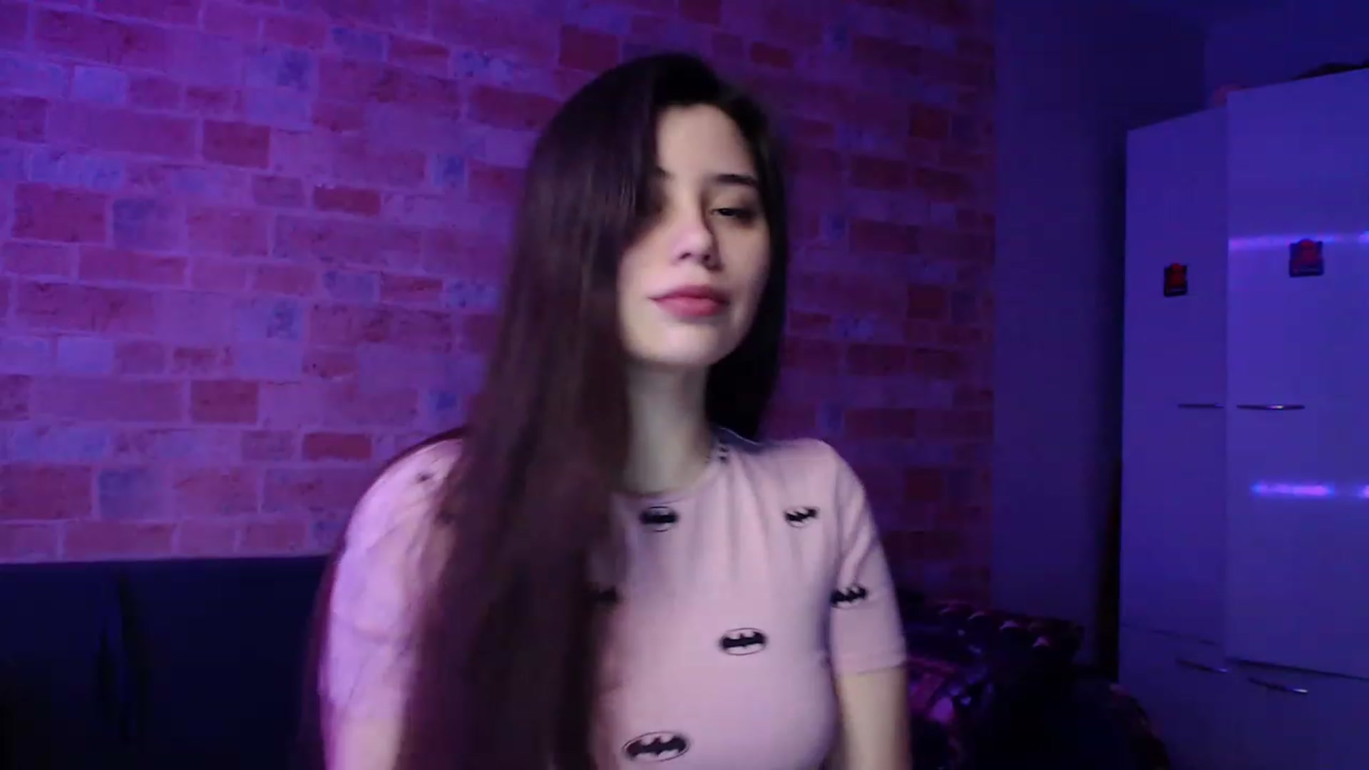 Gallery image thumbnail from Moon_light23's myfreecams stream on, 02/19/2023, 20:12 image 5 of 20