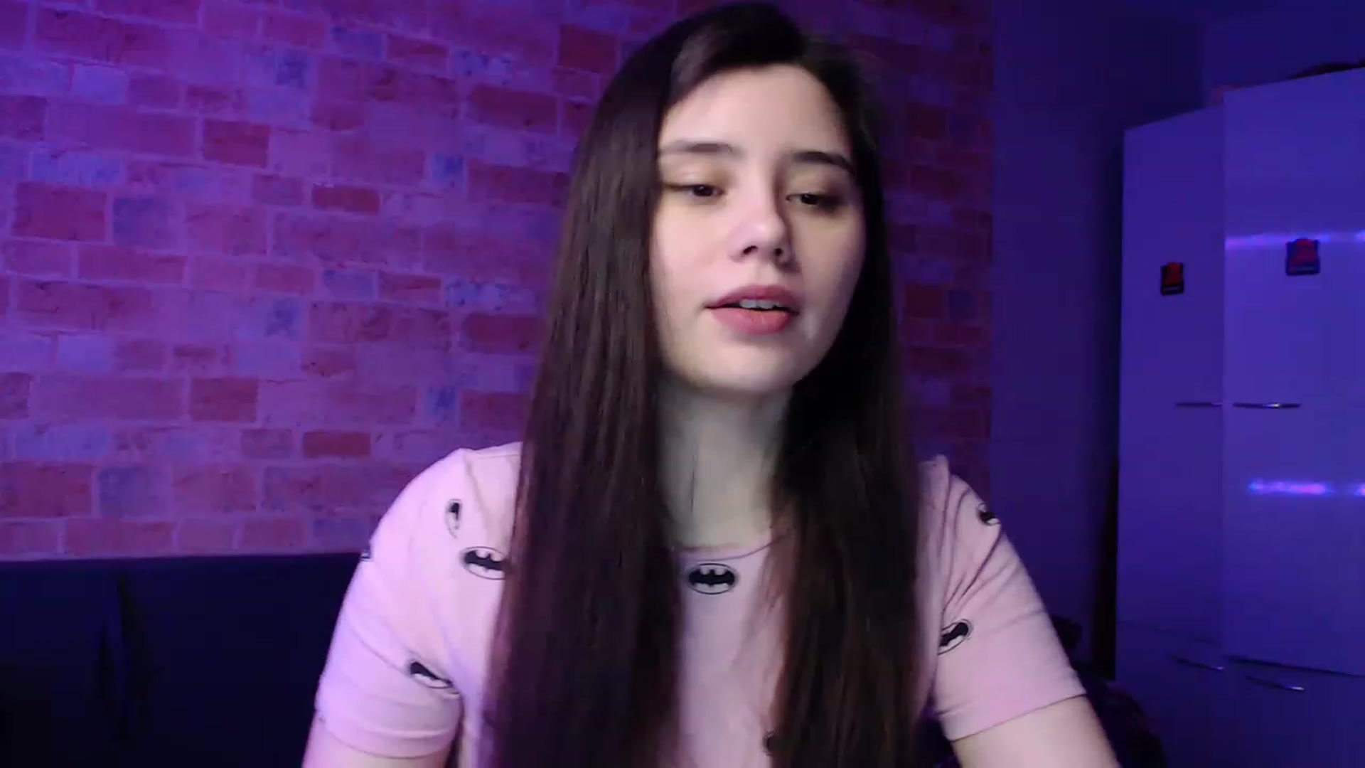Gallery image thumbnail from Moon_light23's myfreecams stream on, 02/19/2023, 20:12 image 16 of 20
