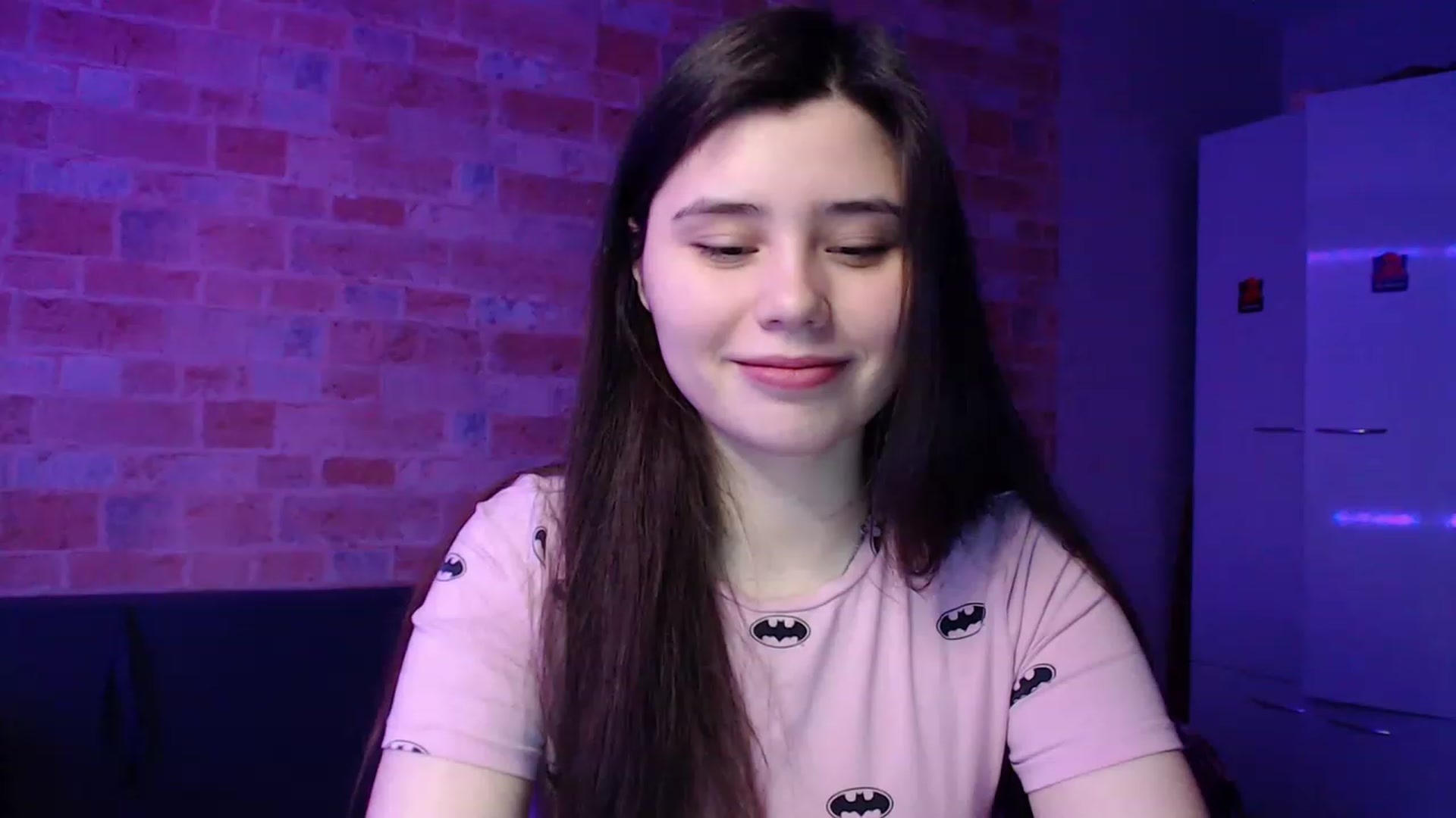 Gallery image thumbnail from Moon_light23's myfreecams stream on, 02/19/2023, 20:12 image 9 of 20
