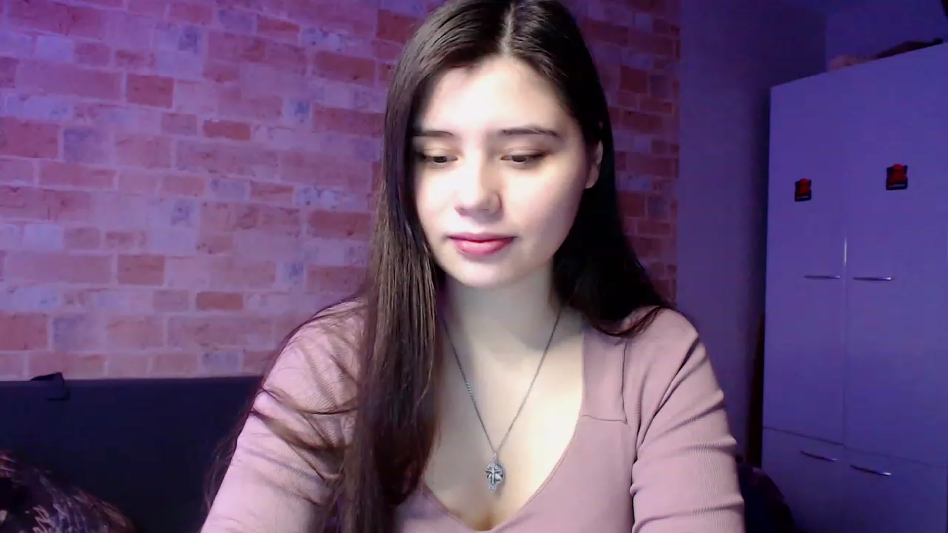 Gallery image thumbnail from Moon_light23's myfreecams stream on, 02/22/2023, 20:40 image 8 of 20