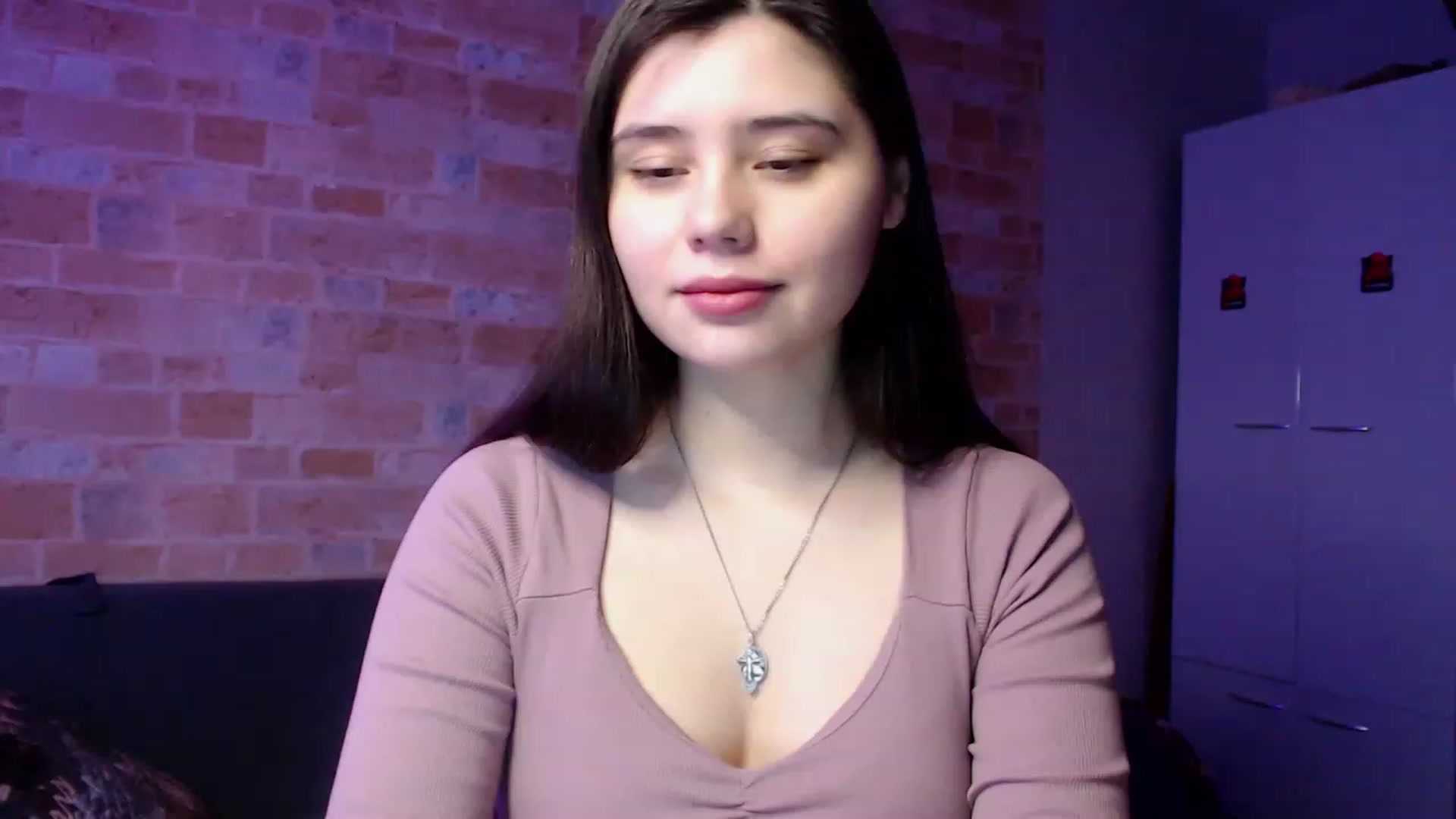 Gallery image thumbnail from Moon_light23's myfreecams stream on, 02/22/2023, 20:40 image 14 of 20