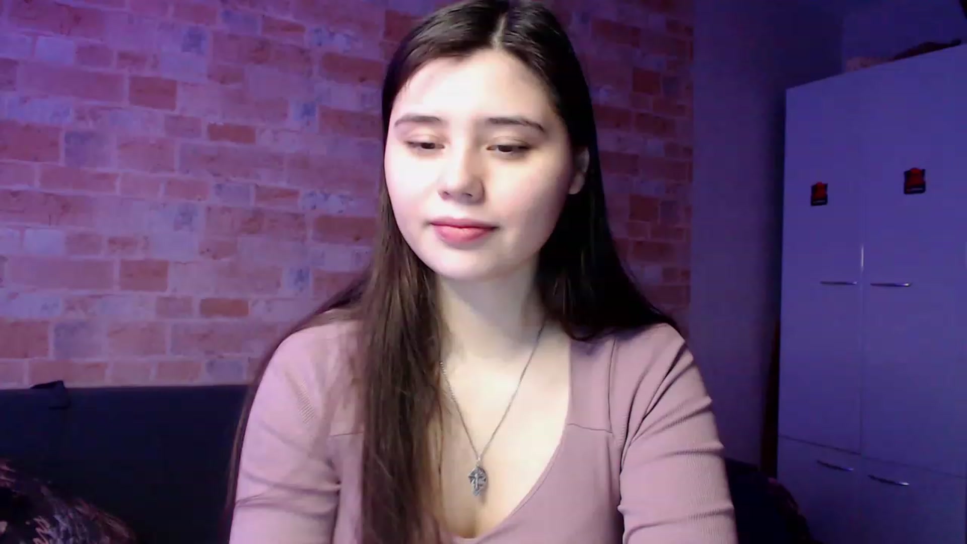 Gallery image thumbnail from Moon_light23's myfreecams stream on, 02/22/2023, 20:40 image 13 of 20