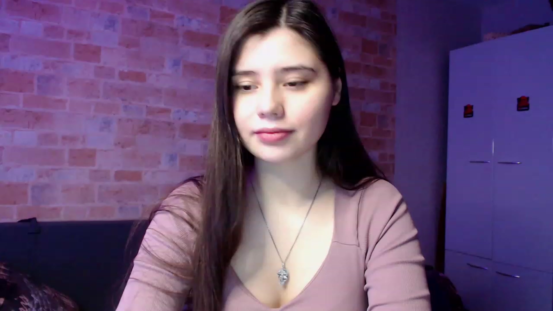 Gallery image thumbnail from Moon_light23's myfreecams stream on, 02/22/2023, 20:40 image 7 of 20
