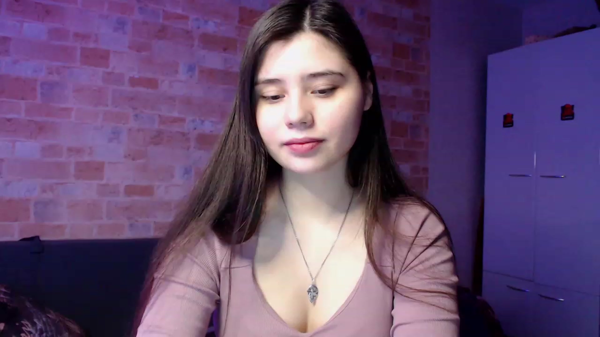 Gallery image thumbnail from Moon_light23's myfreecams stream on, 02/22/2023, 20:40 image 3 of 20
