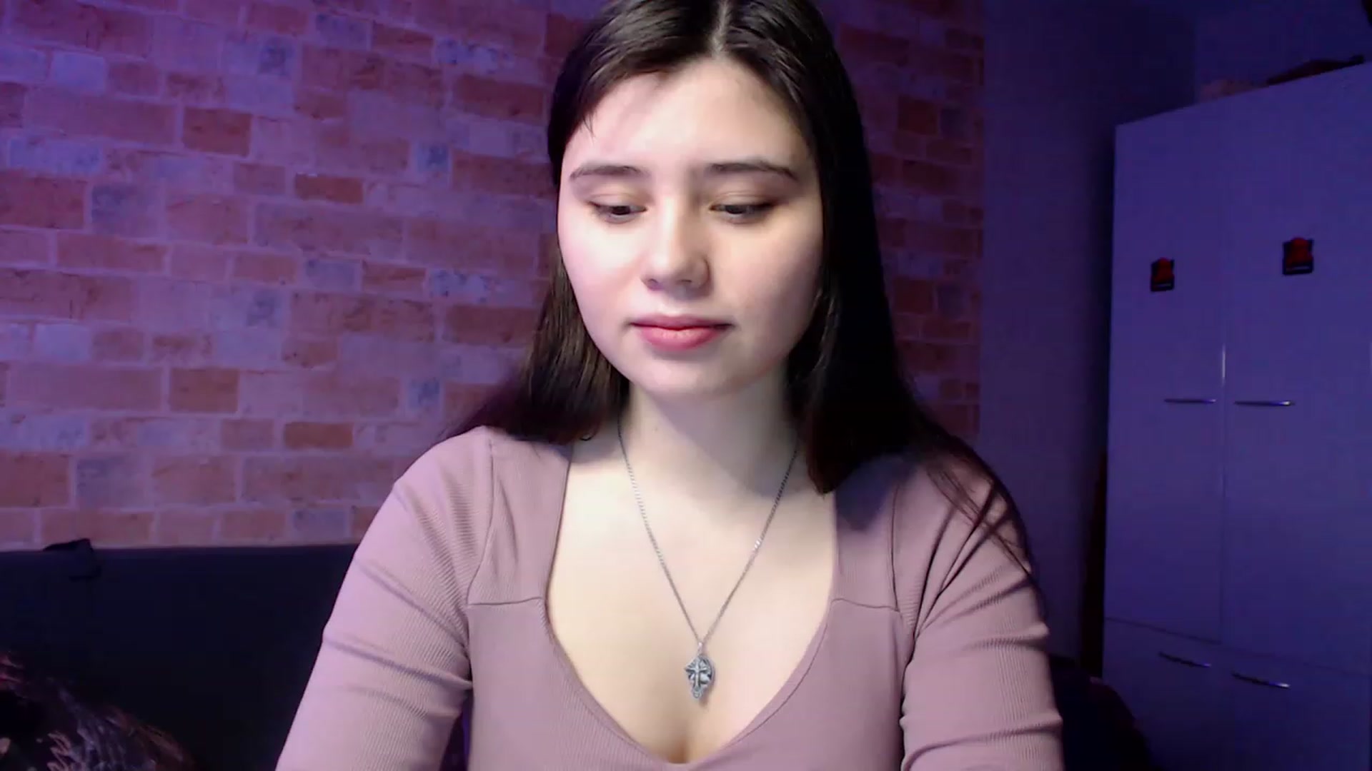 Gallery image thumbnail from Moon_light23's myfreecams stream on, 02/22/2023, 20:40 image 18 of 20