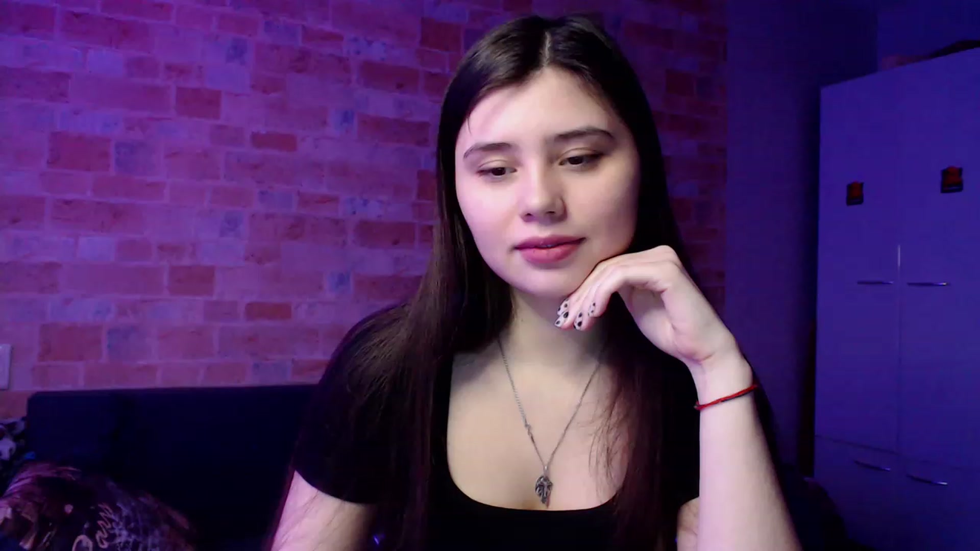 Gallery image thumbnail from Moon_light23's myfreecams stream on, 02/25/2023, 19:57 image 5 of 20