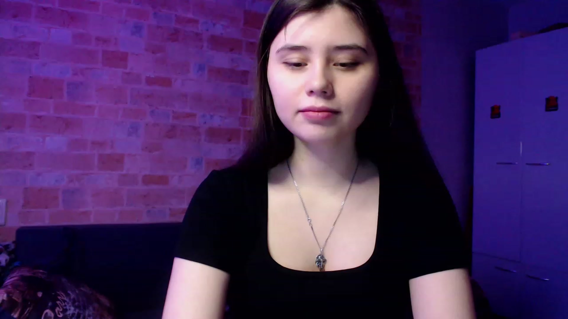 Gallery image thumbnail from Moon_light23's myfreecams stream on, 02/25/2023, 19:57 image 8 of 20