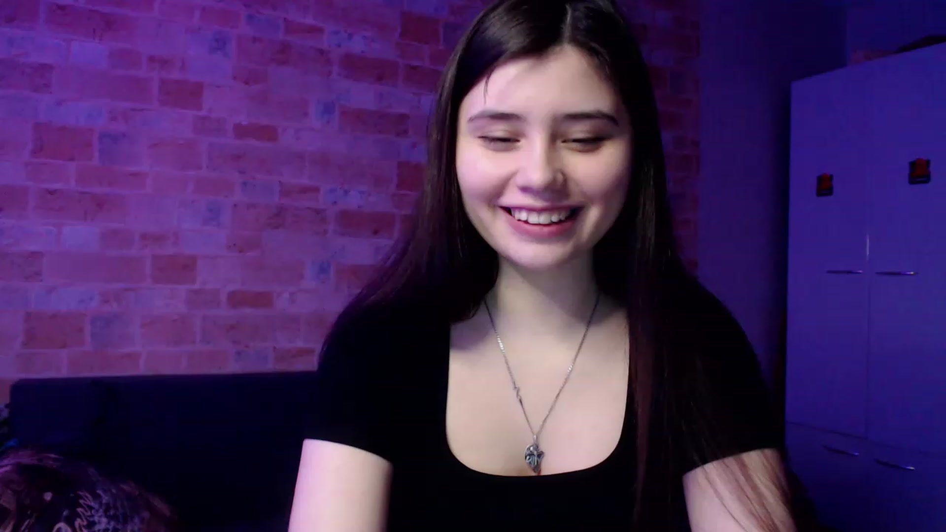 Gallery image thumbnail from Moon_light23's myfreecams stream on, 02/25/2023, 19:57 image 10 of 20