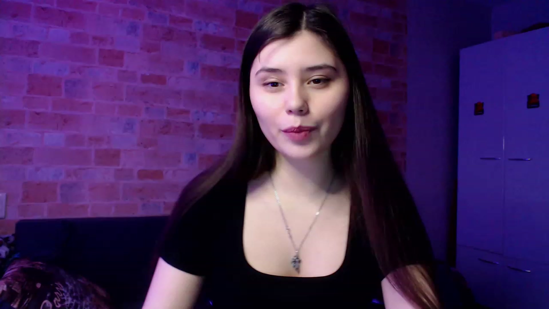 Gallery image thumbnail from Moon_light23's myfreecams stream on, 02/25/2023, 19:57 image 3 of 20