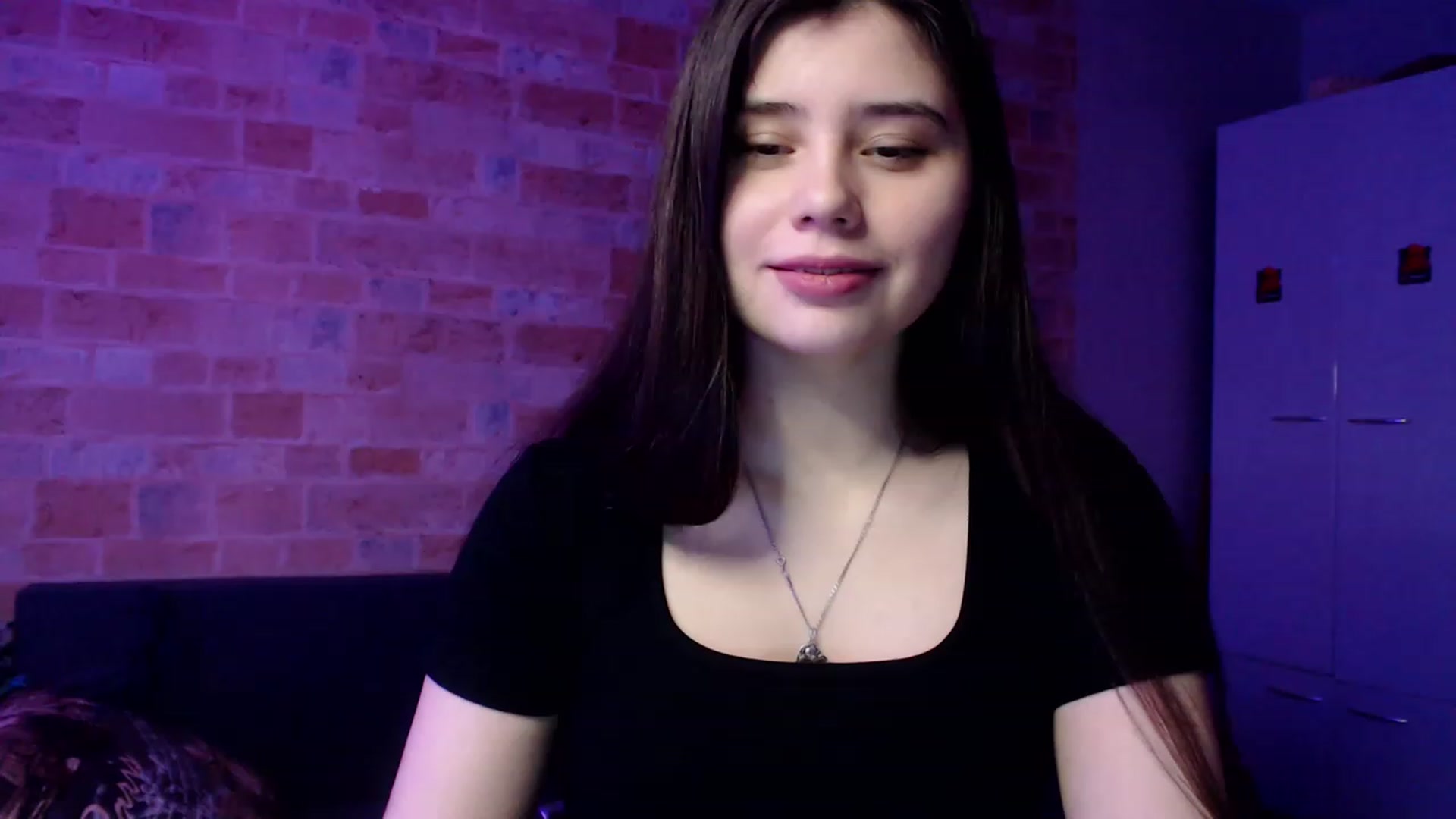 Gallery image thumbnail from Moon_light23's myfreecams stream on, 02/25/2023, 19:57 image 14 of 20