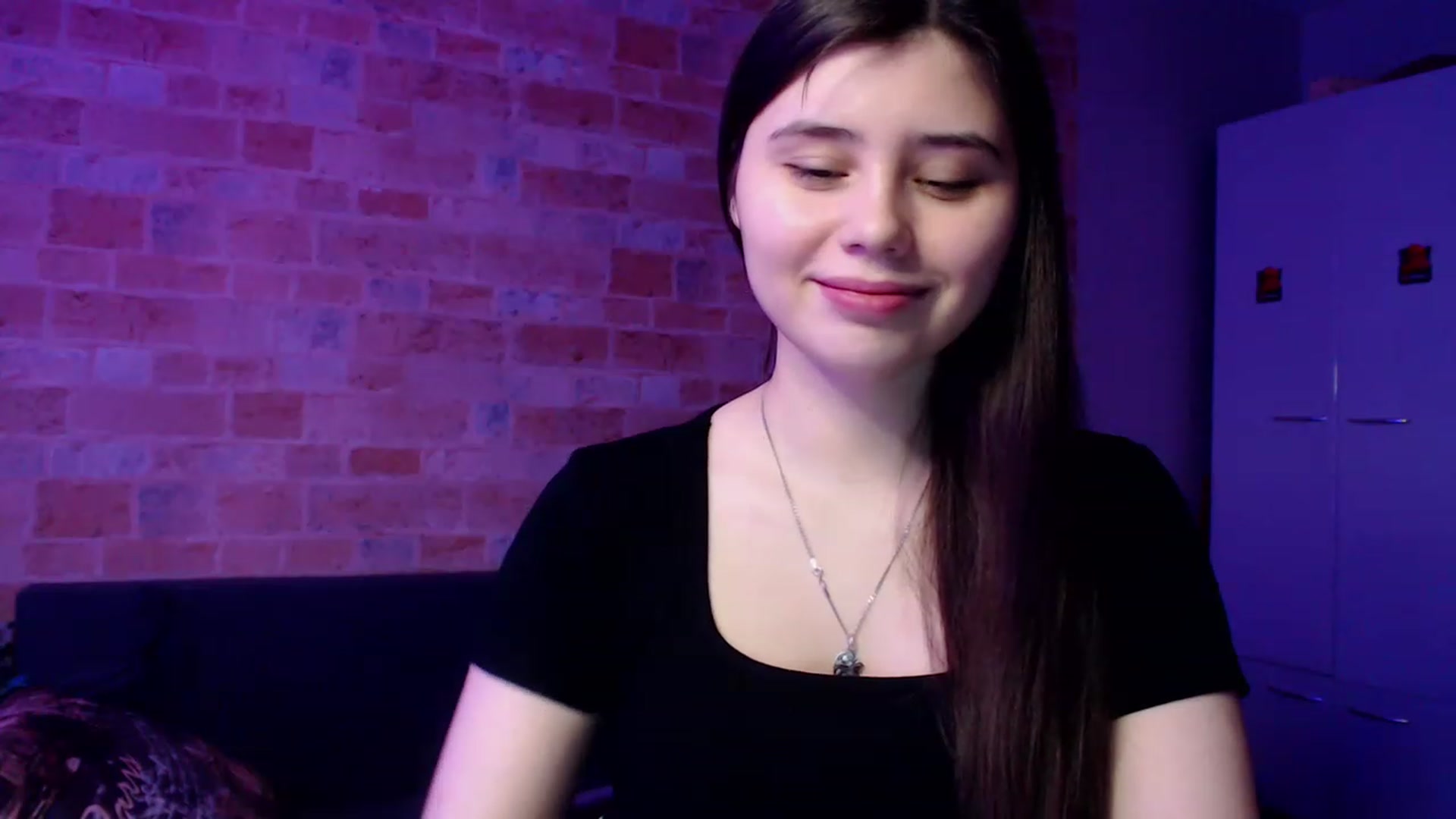 Gallery image thumbnail from Moon_light23's myfreecams stream on, 02/25/2023, 19:57 image 19 of 20