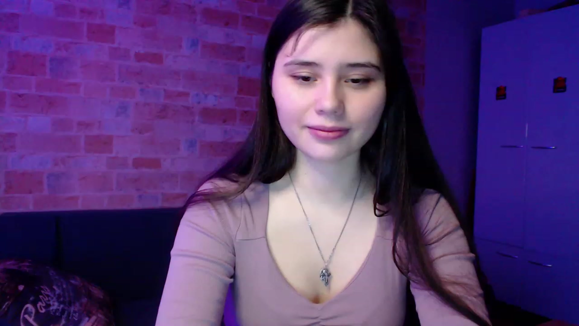 Gallery image thumbnail from Moon_light23's myfreecams stream on, 02/26/2023, 20:45 image 18 of 20