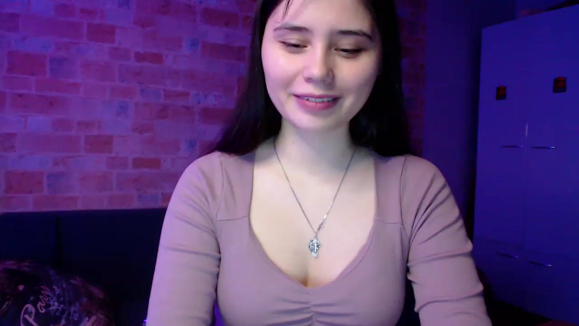 Gallery image thumbnail from Moon_light23's myfreecams stream on, 02/26/2023, 20:45 image 15 of 20
