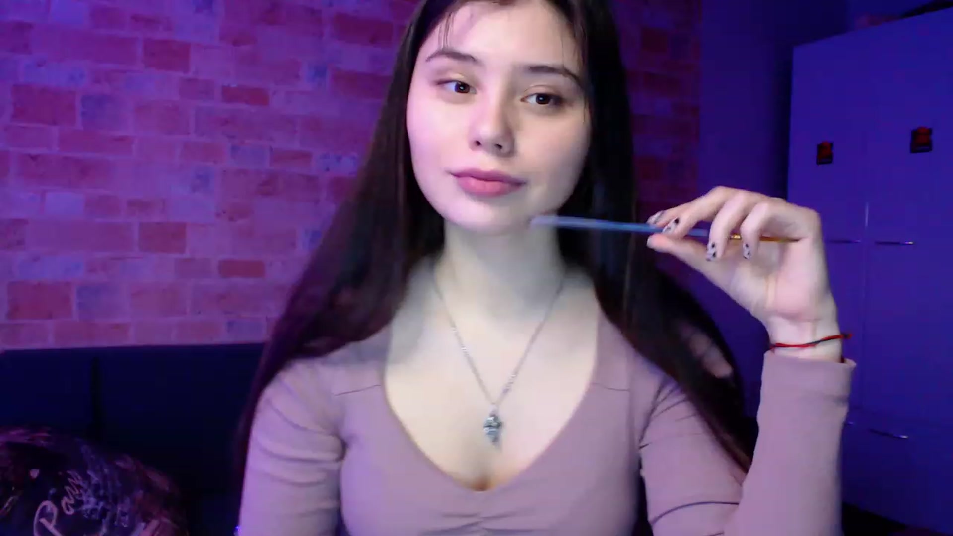 Gallery image thumbnail from Moon_light23's myfreecams stream on, 02/26/2023, 20:45 image 12 of 20