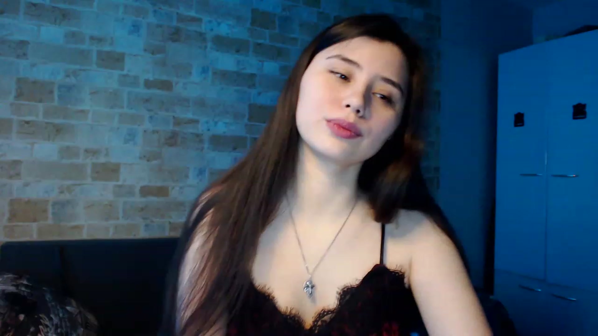 Gallery image thumbnail from Moon_light23's myfreecams stream on, 02/28/2023, 20:26 image 14 of 20
