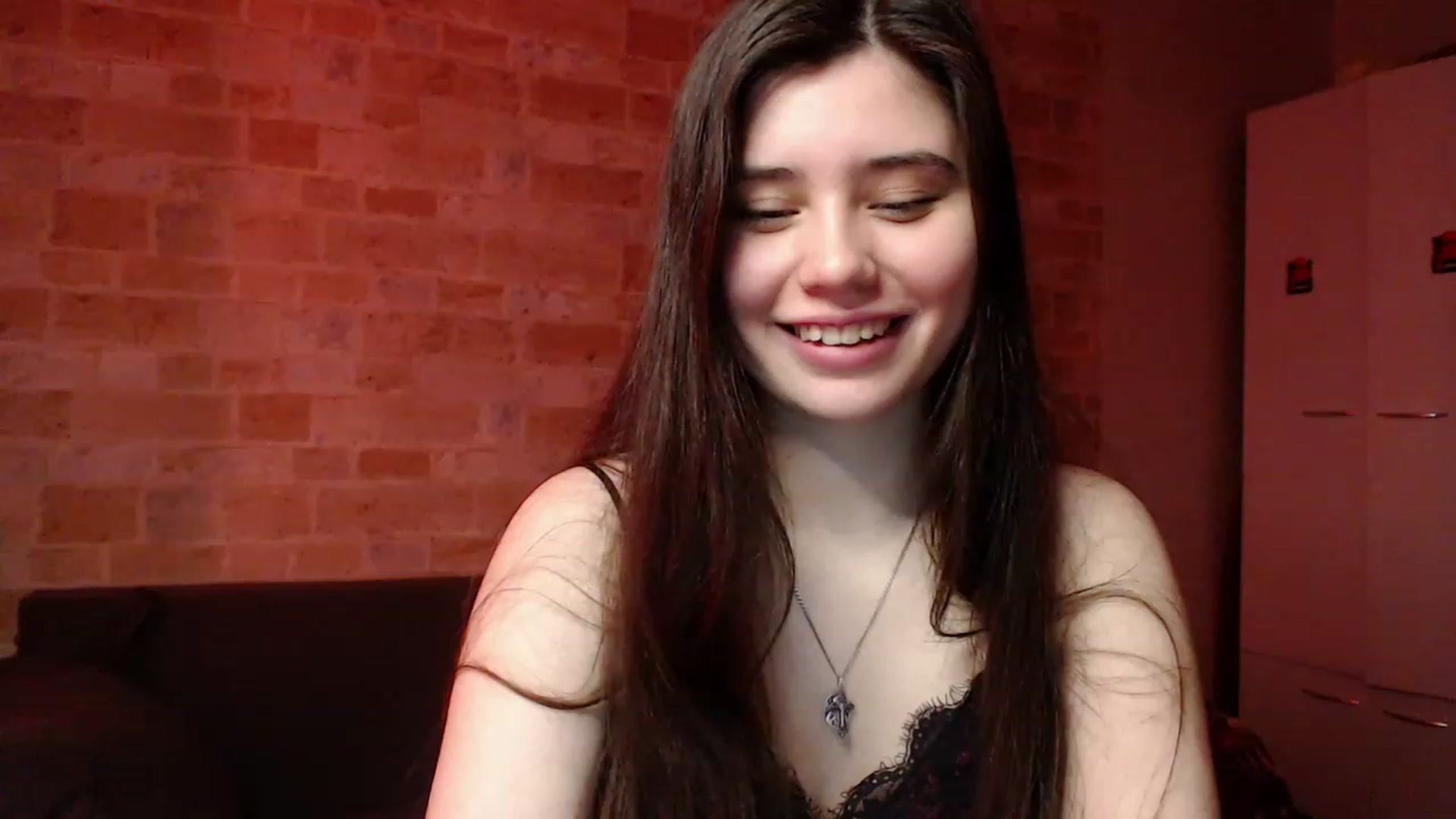Gallery image thumbnail from Moon_light23's myfreecams stream on, 03/16/2023, 20:19 image 2 of 20