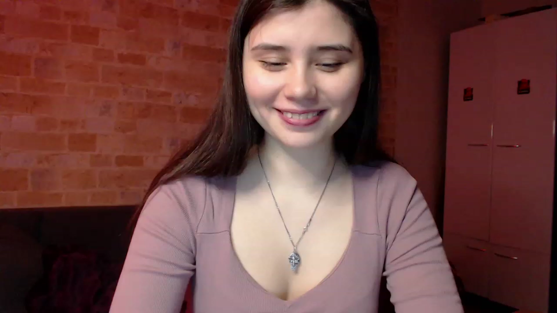 Gallery image thumbnail from Moon_light23's myfreecams stream on, 03/28/2023, 19:29 image 11 of 20