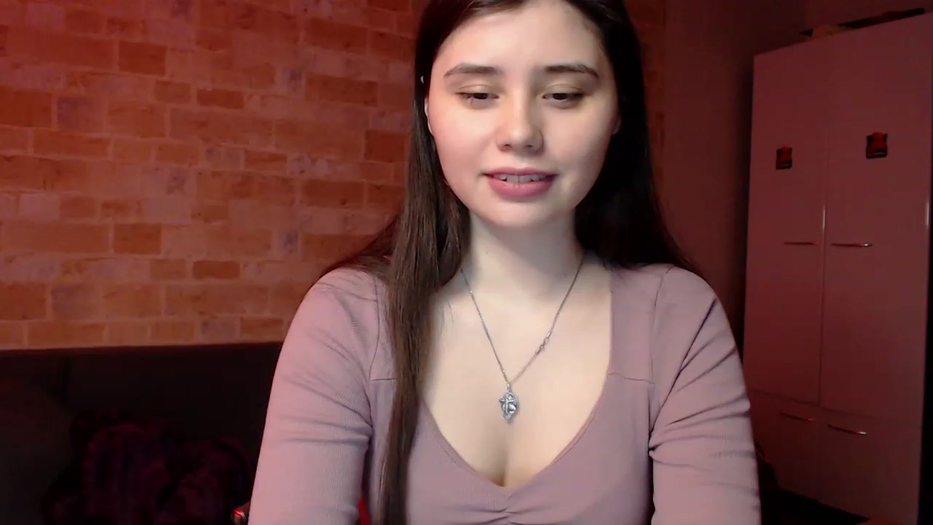 Gallery image thumbnail from Moon_light23's myfreecams stream on, 03/28/2023, 19:29 image 6 of 20