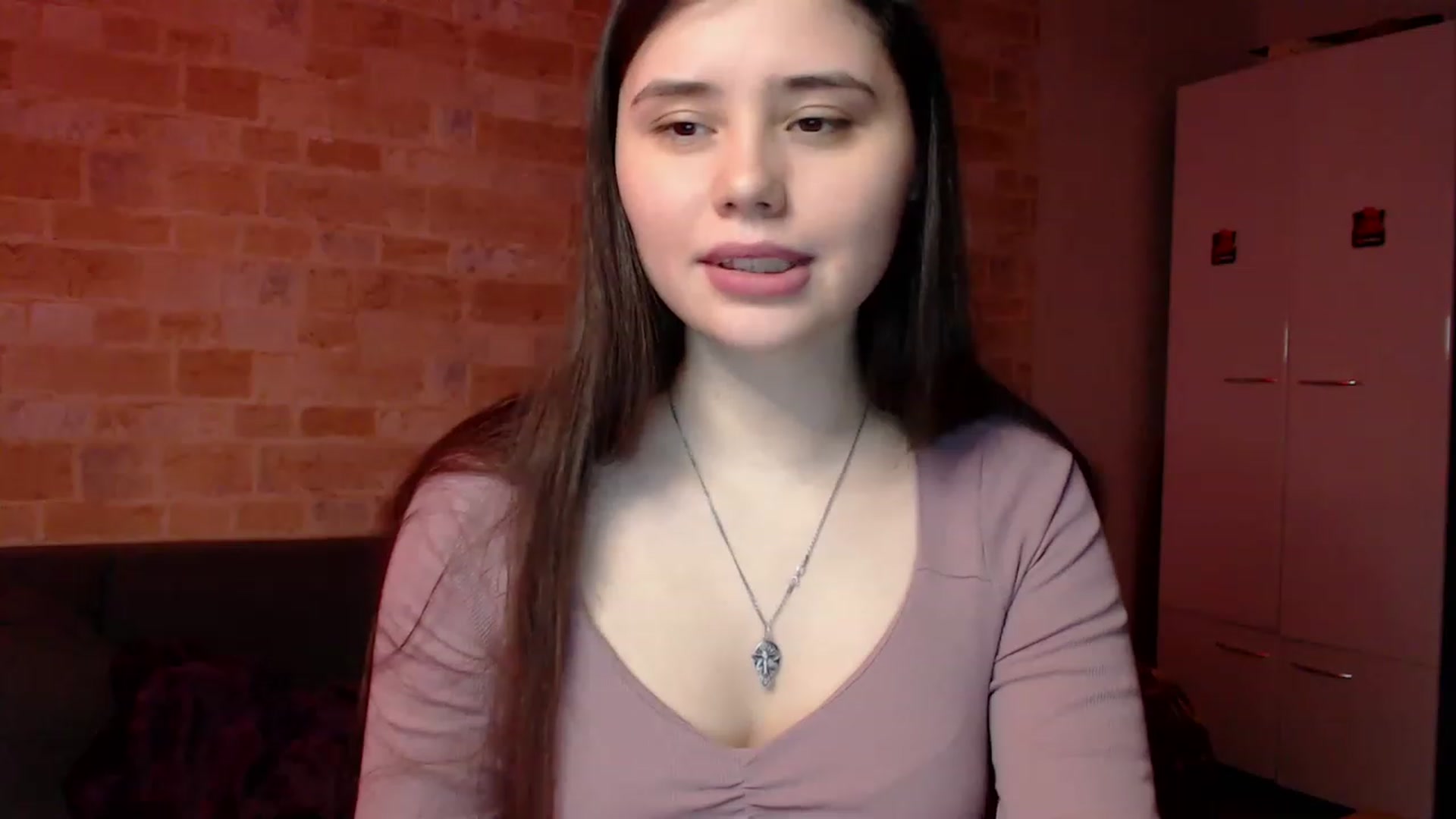Gallery image thumbnail from Moon_light23's myfreecams stream on, 03/28/2023, 19:29 image 13 of 20