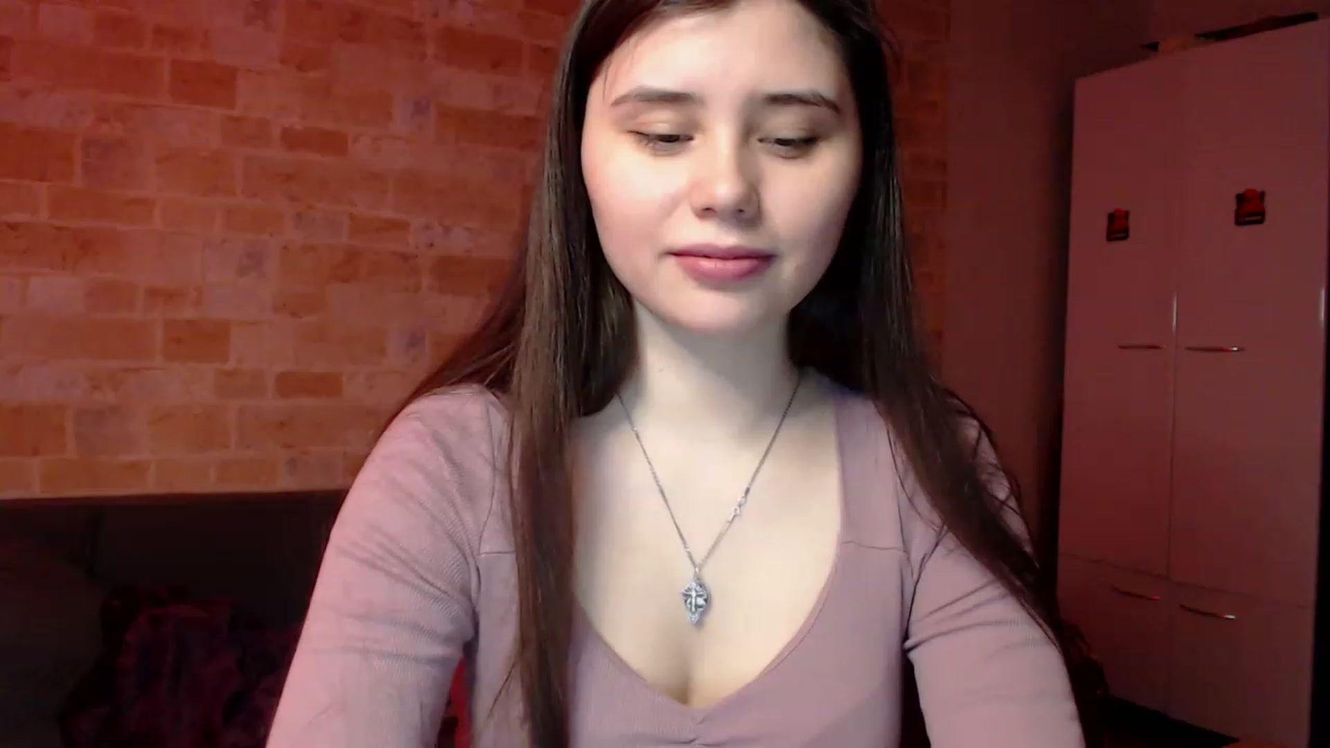Gallery image thumbnail from Moon_light23's myfreecams stream on, 03/28/2023, 19:29 image 8 of 20