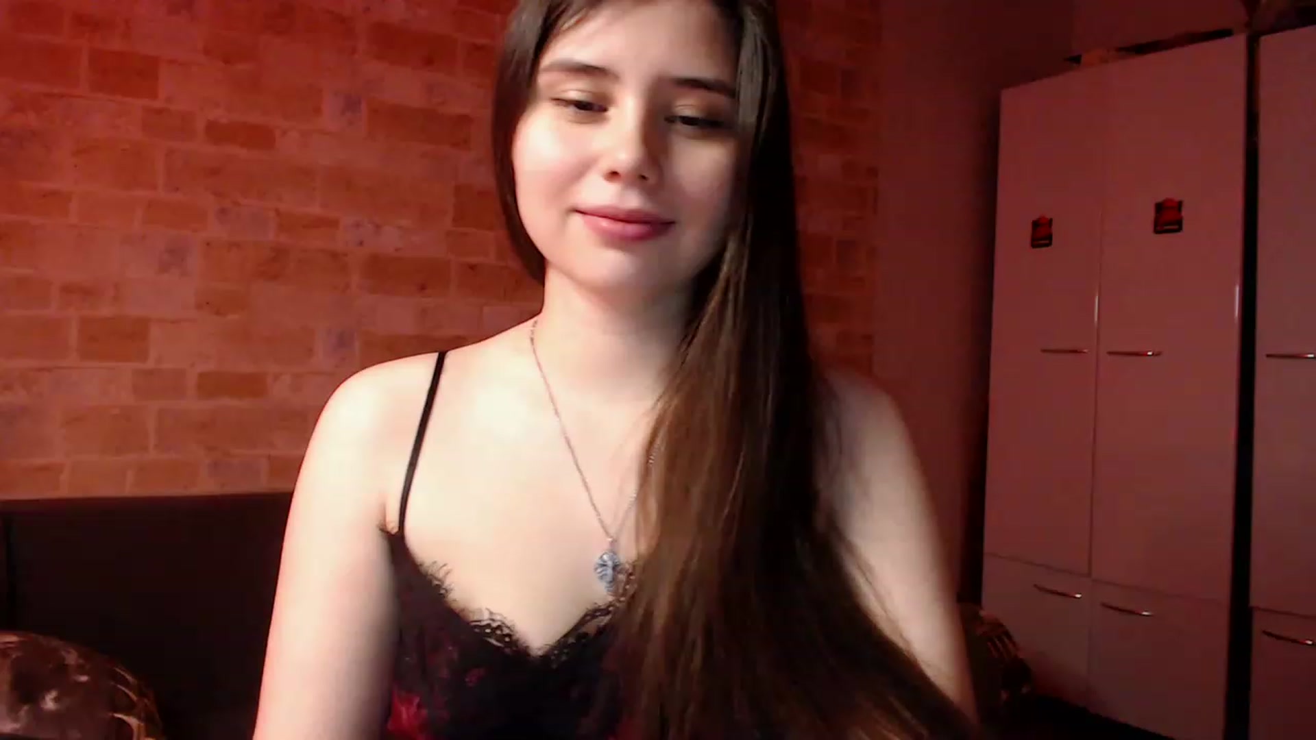 Gallery image thumbnail from Moon_light23's myfreecams stream on, 04/02/2023, 19:16 image 13 of 20