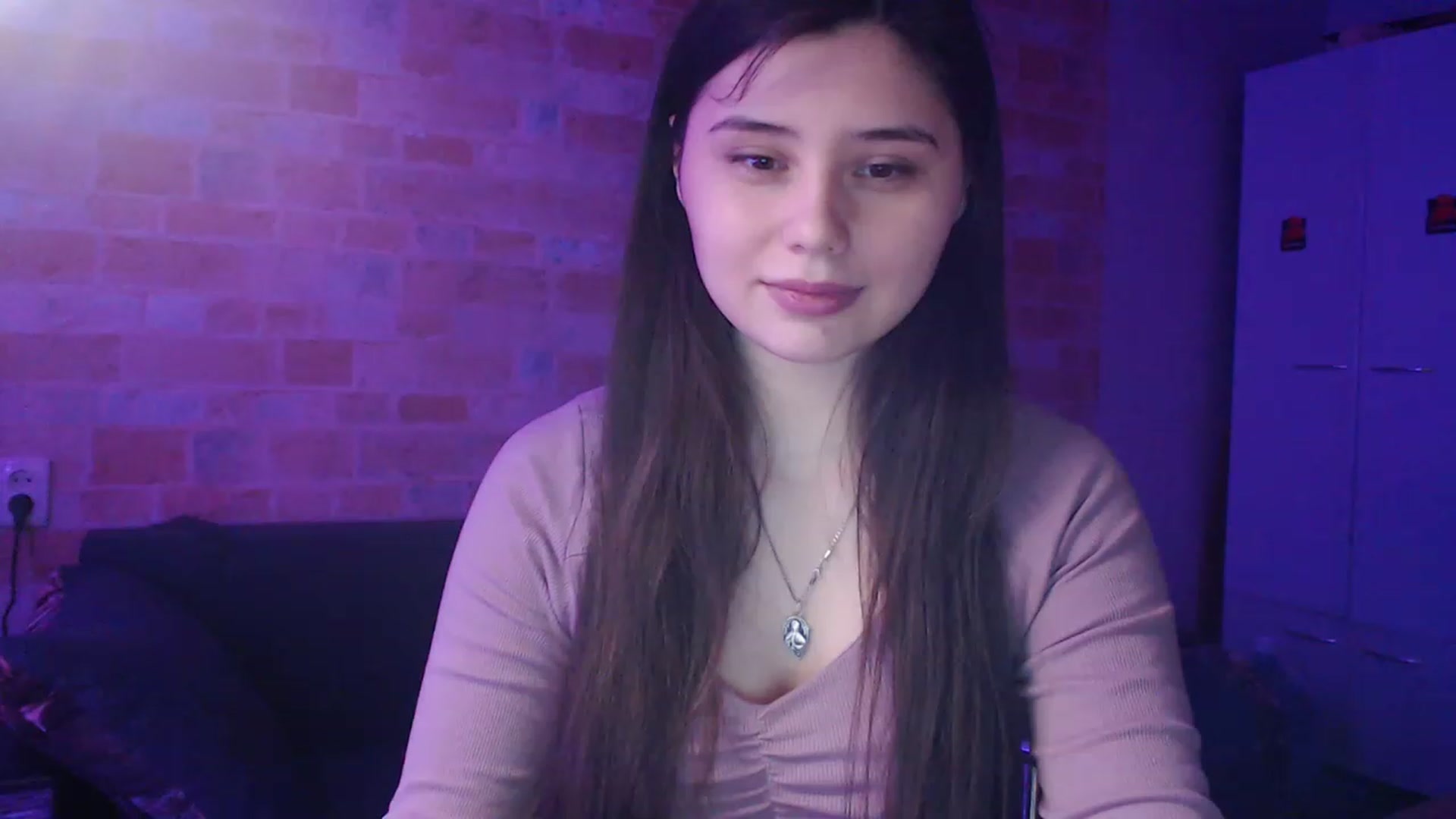 Gallery image thumbnail from Moon_light23's myfreecams stream on, 04/15/2023, 19:07 image 20 of 20