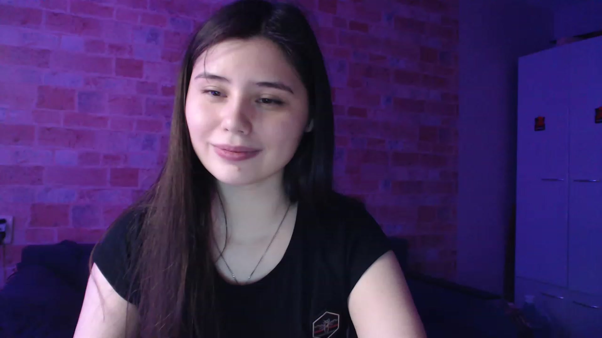 Gallery image thumbnail from Moon_light23's myfreecams stream on, 04/16/2023, 20:06 image 19 of 20