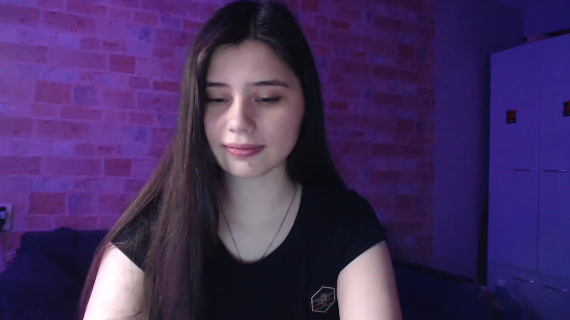 Gallery image thumbnail from Moon_light23's myfreecams stream on, 04/16/2023, 20:06 image 9 of 20